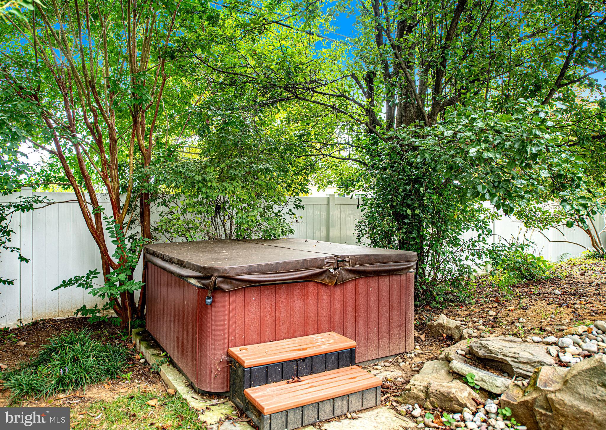 513 Idlewild Rd