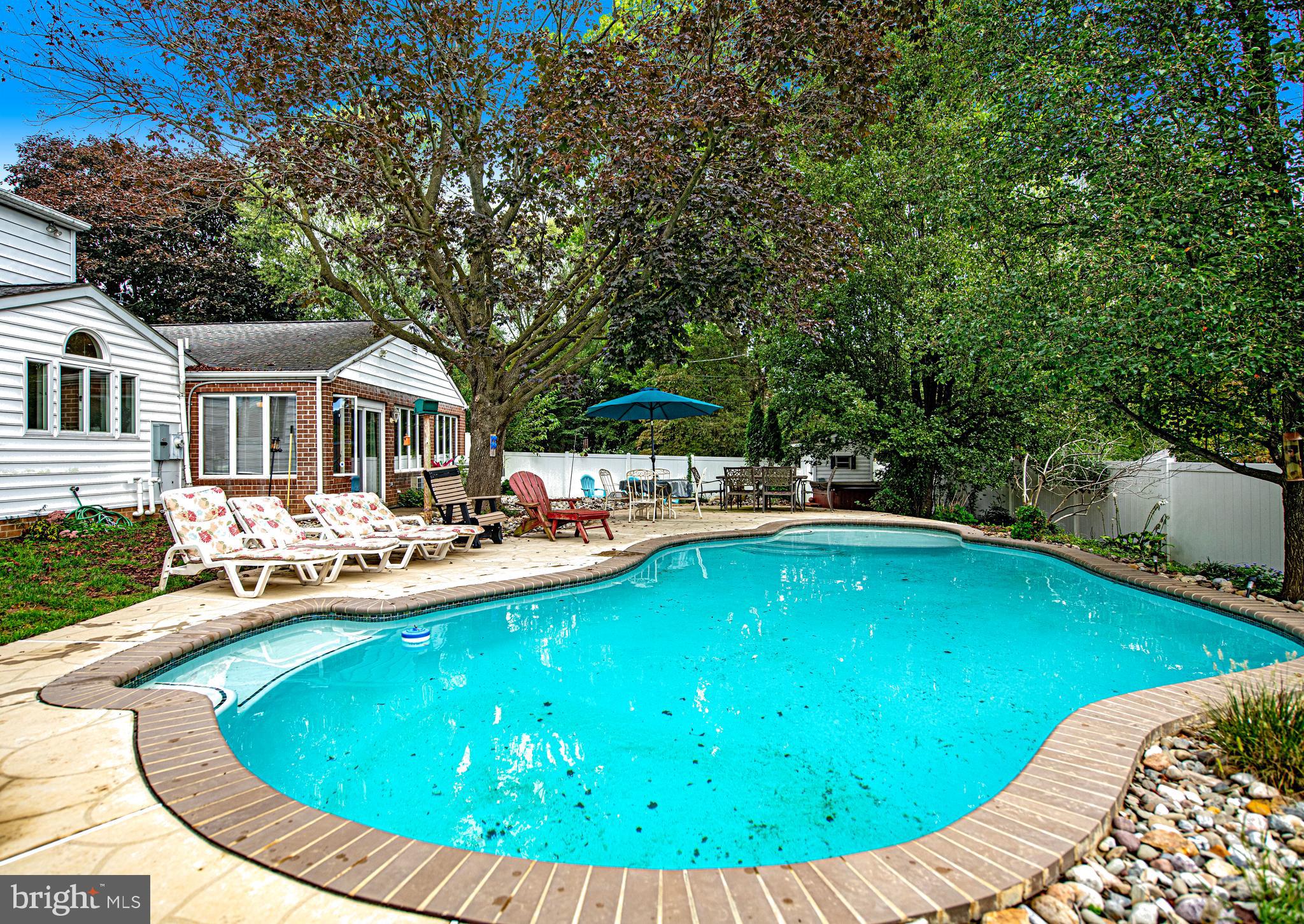 513 Idlewild Rd