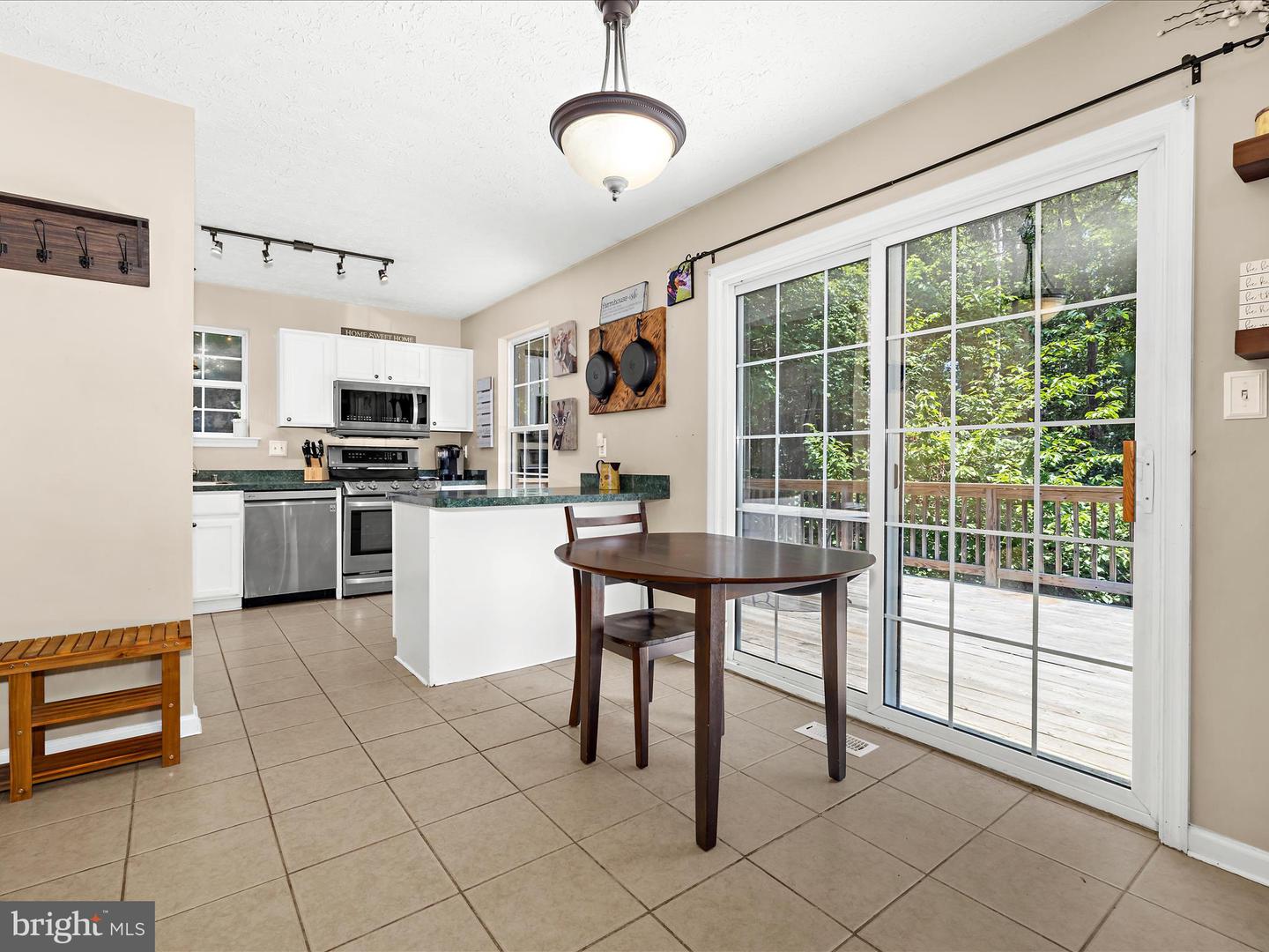 316 Timber Ln