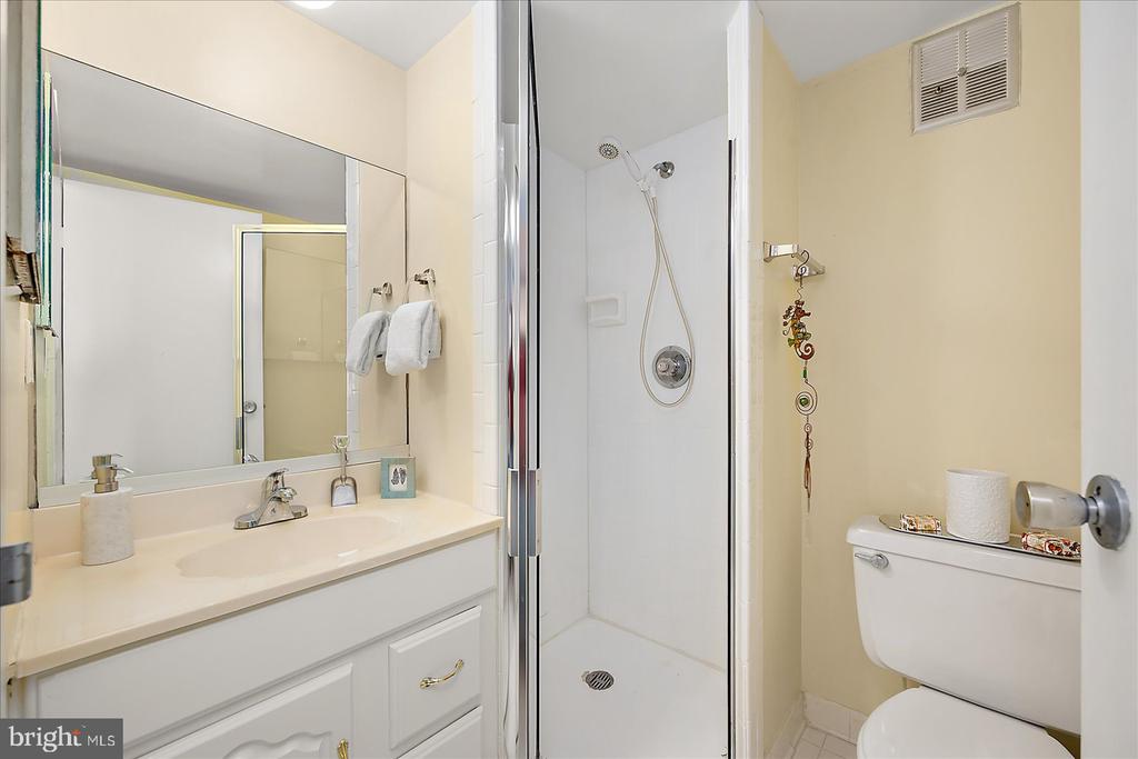 8500 COASTAL HIGHWAY 1103