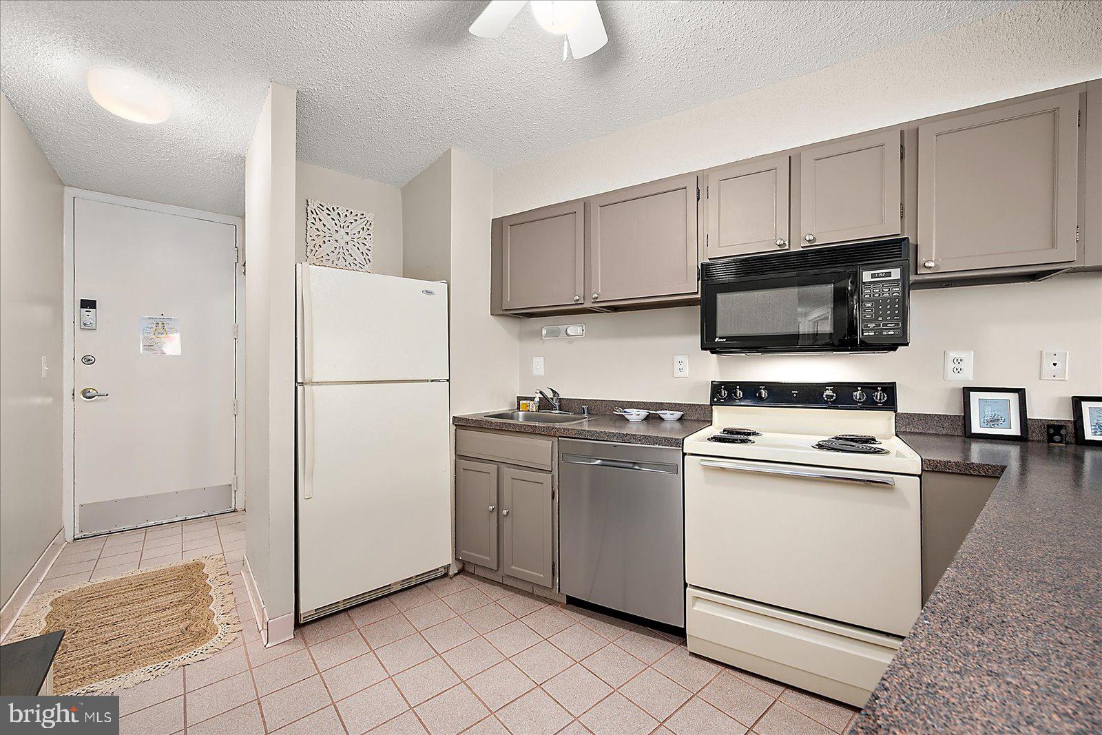 8500 COASTAL HIGHWAY 1103