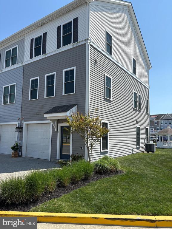 13006 BOWLINE LANE 4