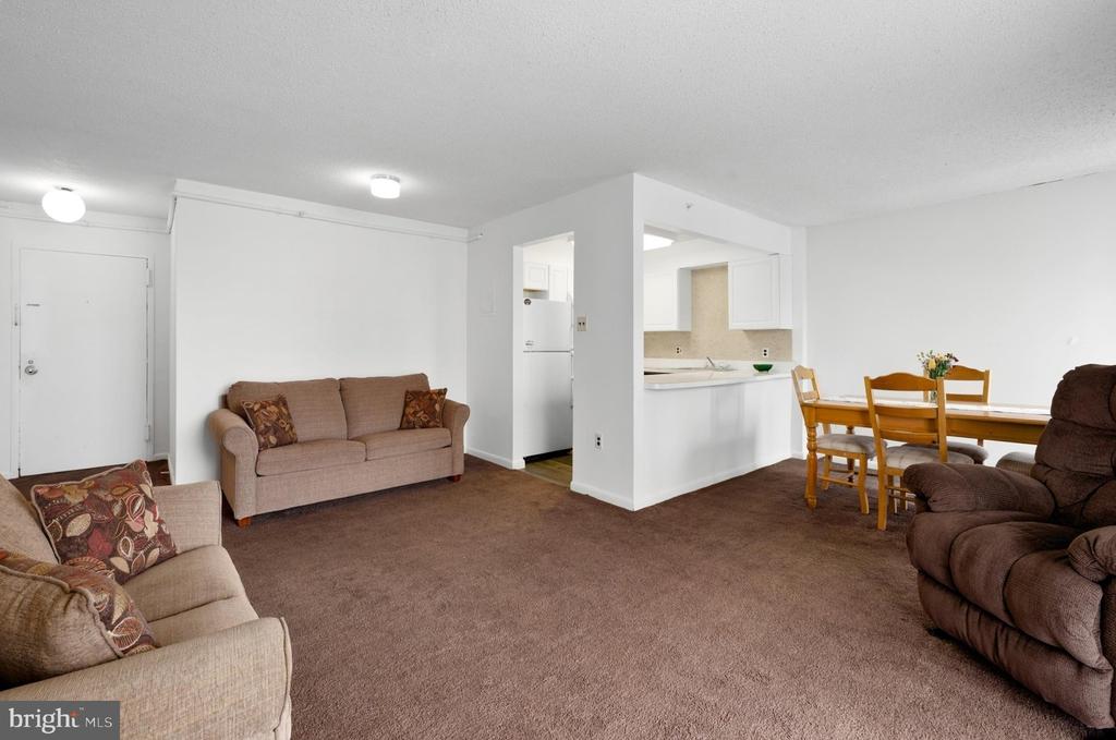 13110 COASTAL HIGHWAY Unit: 307