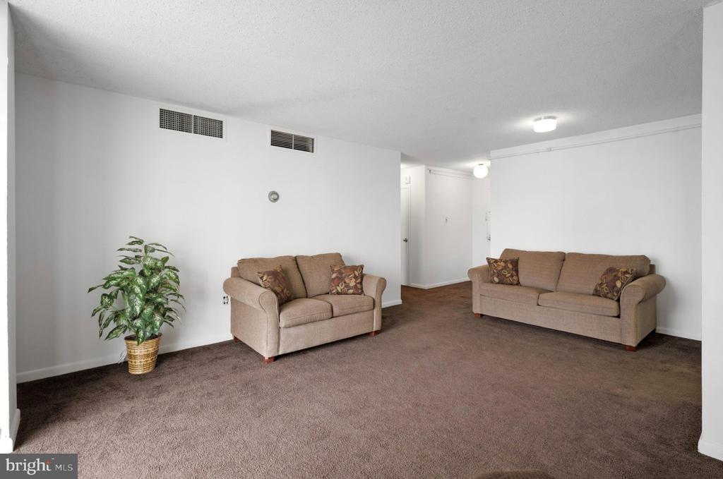 13110 COASTAL HIGHWAY Unit: 307