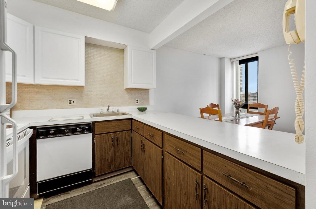13110 COASTAL HIGHWAY Unit: 307