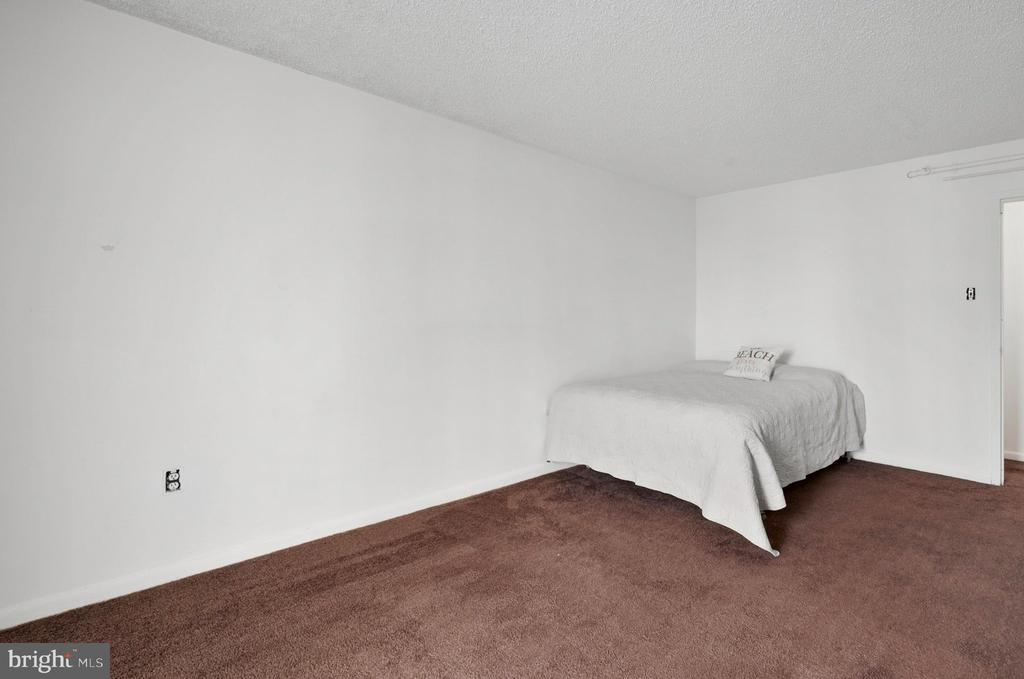 13110 COASTAL HIGHWAY Unit: 307