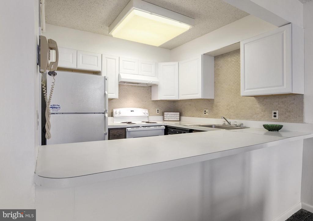 13110 COASTAL HIGHWAY Unit: 307