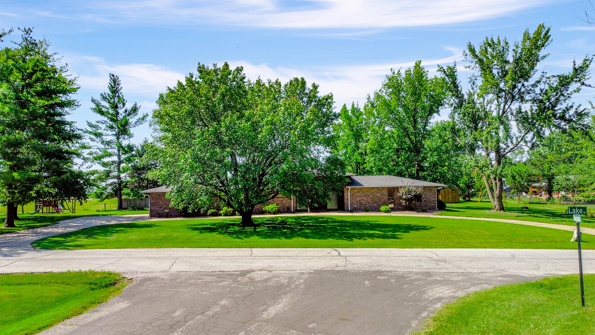 2920 LAKE RD