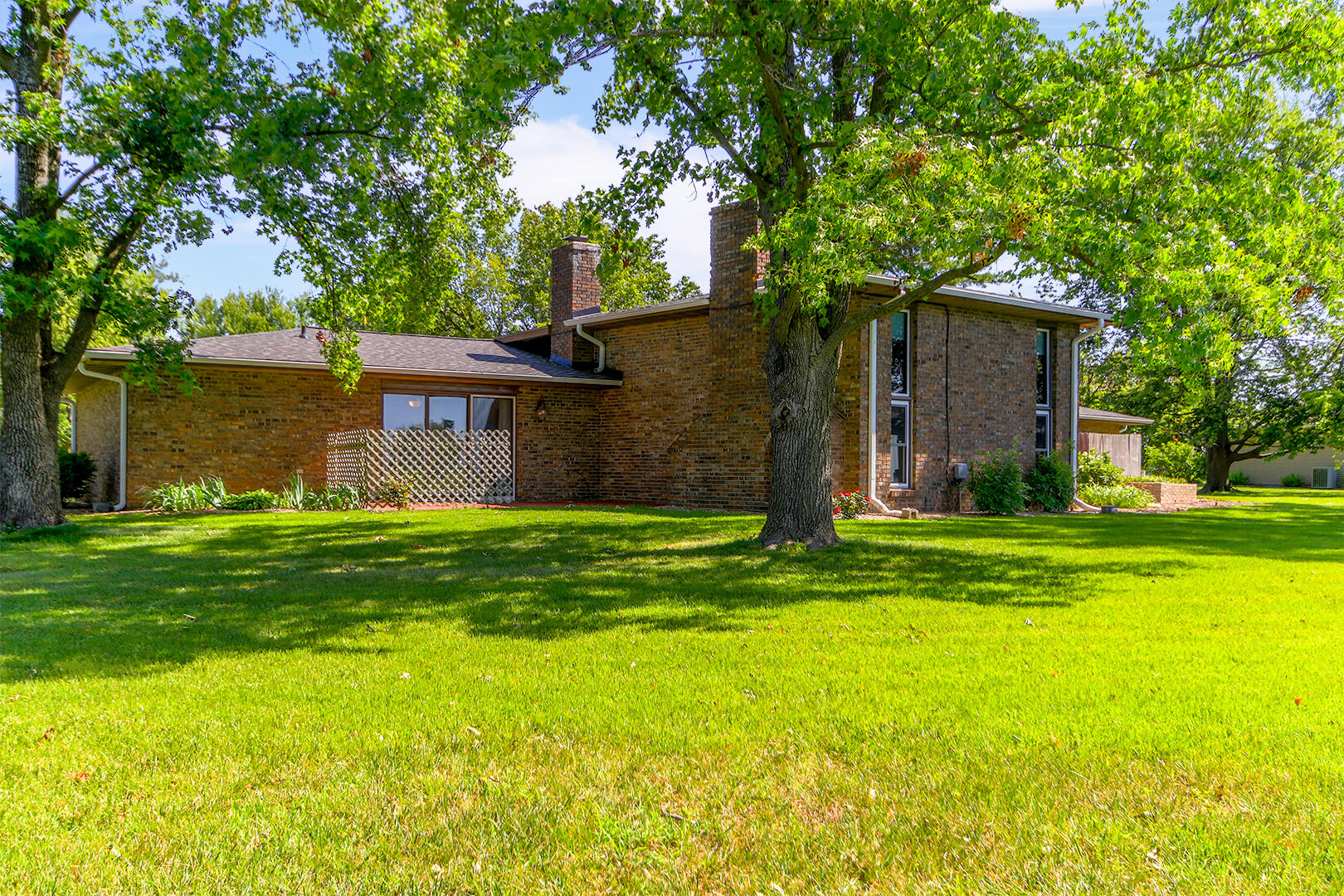 2920 LAKE RD