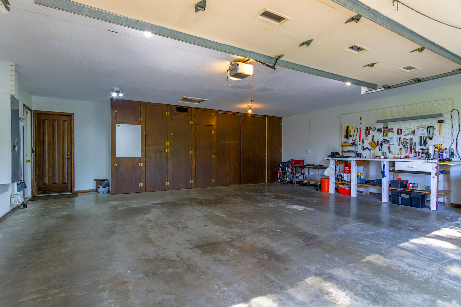 2920 LAKE RD
