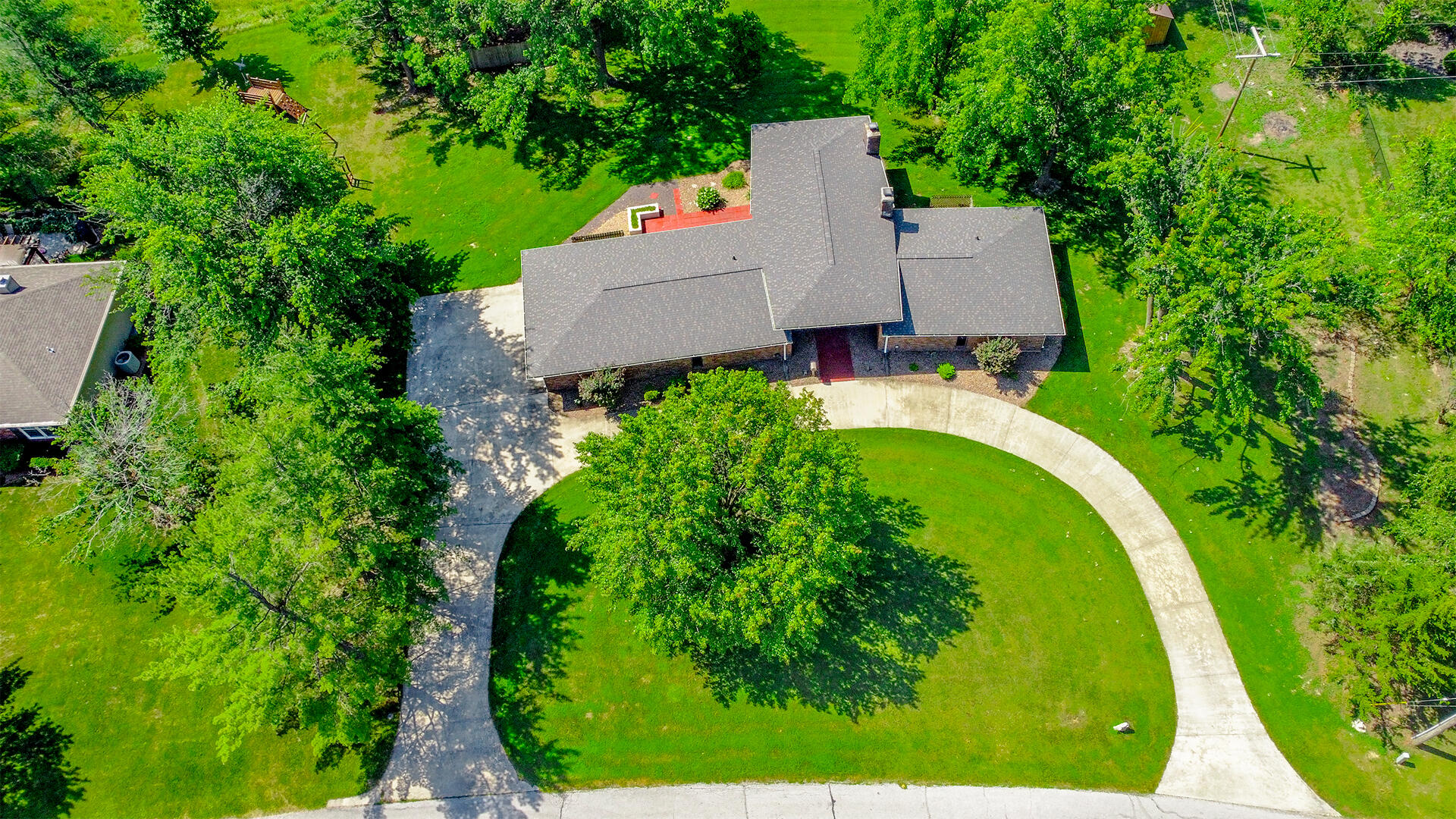 2920 LAKE RD