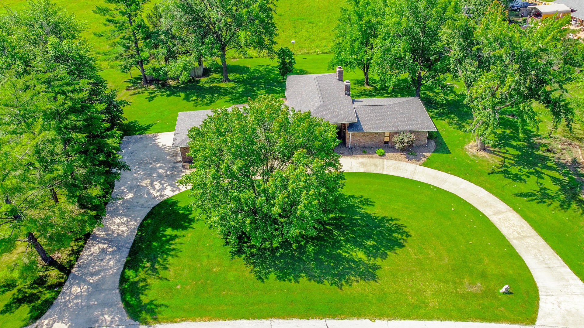 2920 LAKE RD