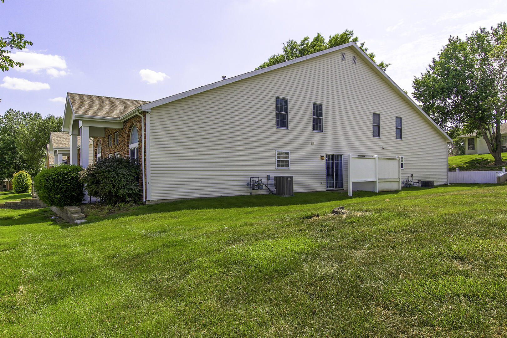 4701 BRANDON WOODS ST