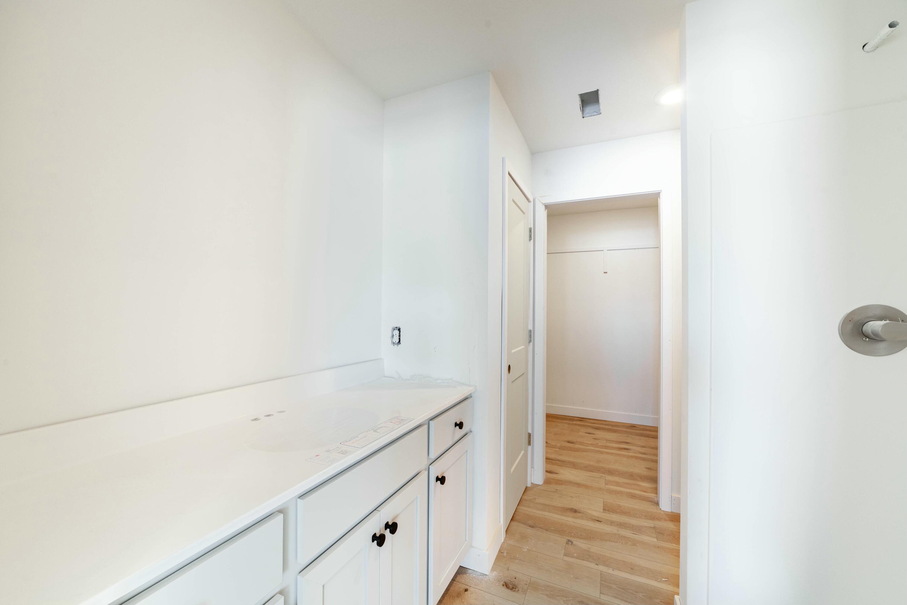 2617 FRAZIER LP
