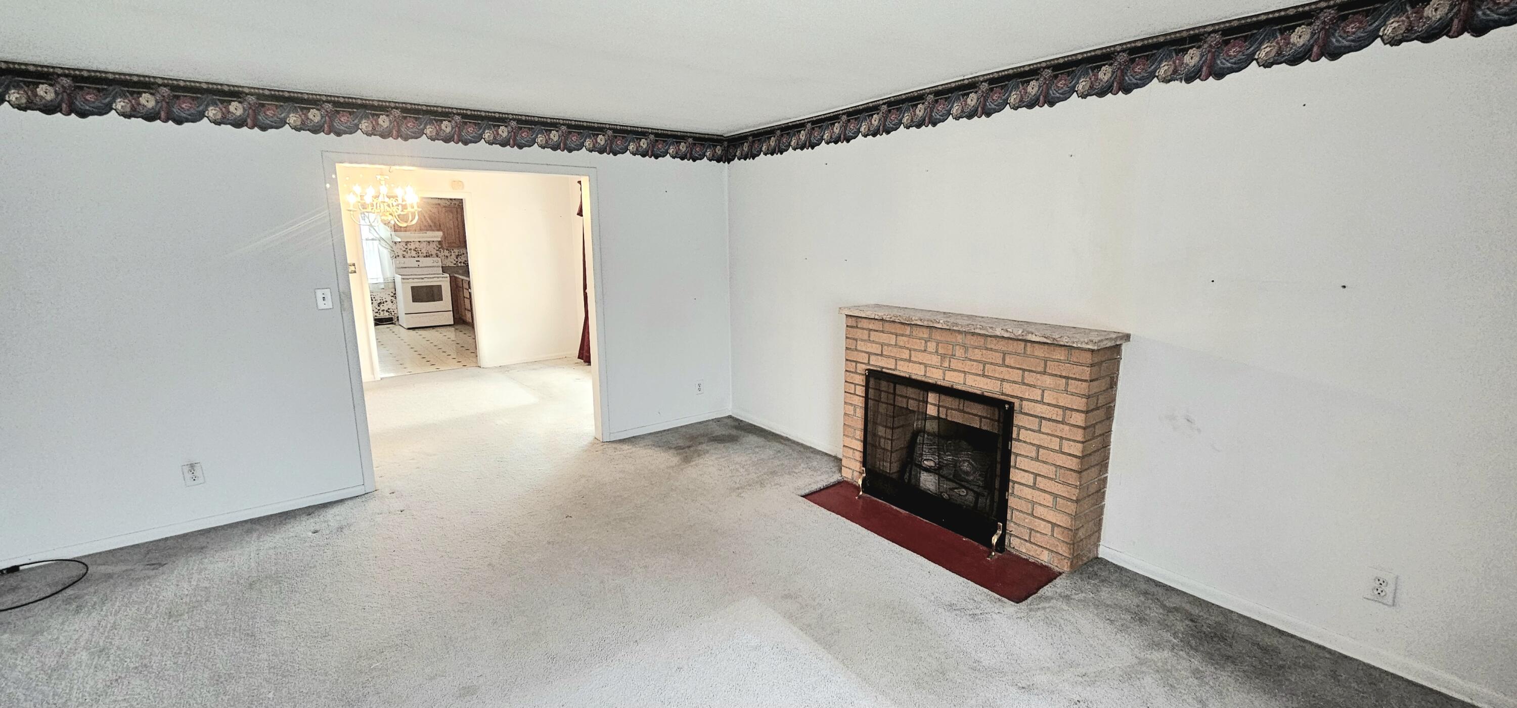 728 VINE ST