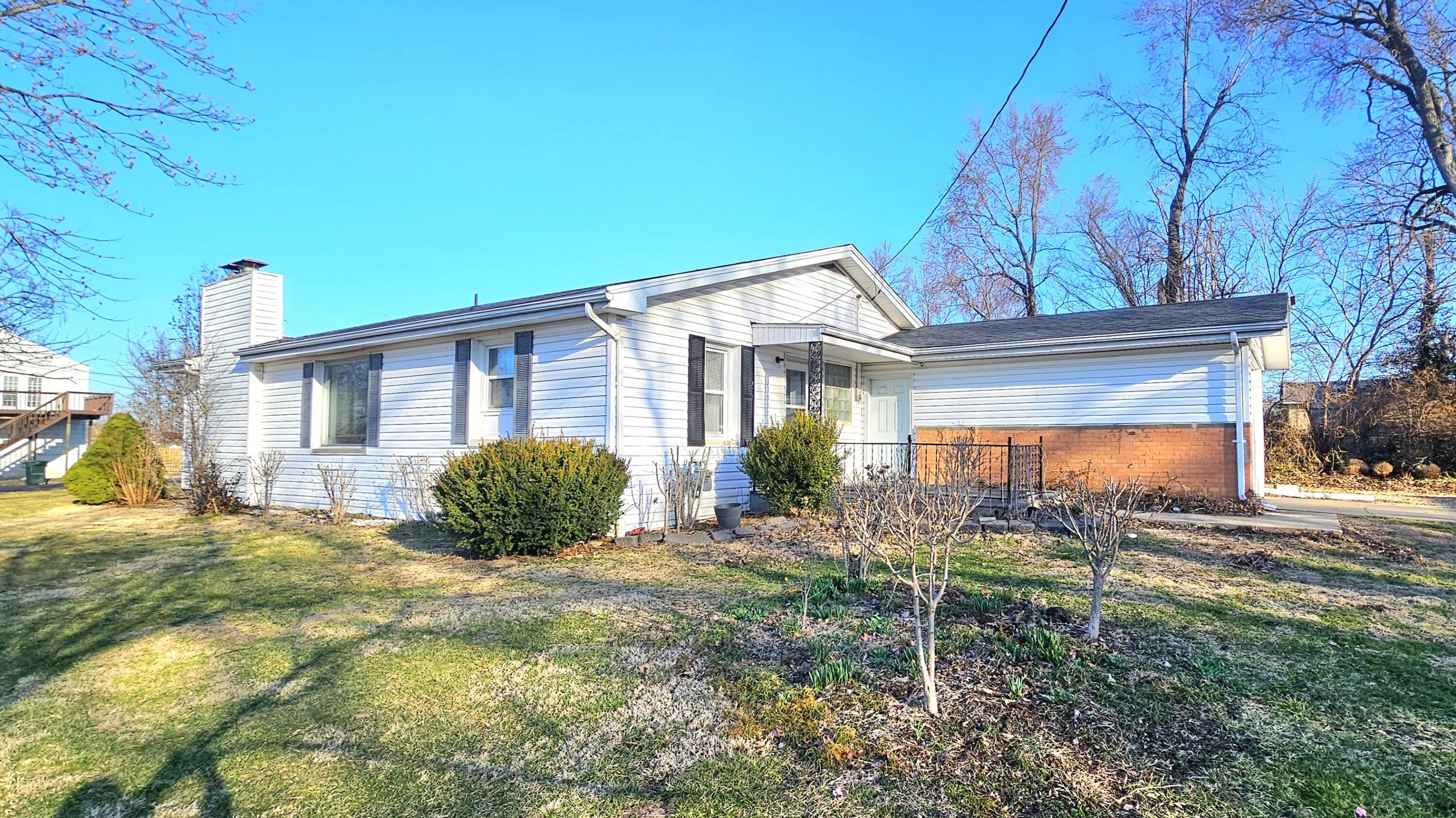 728 VINE ST