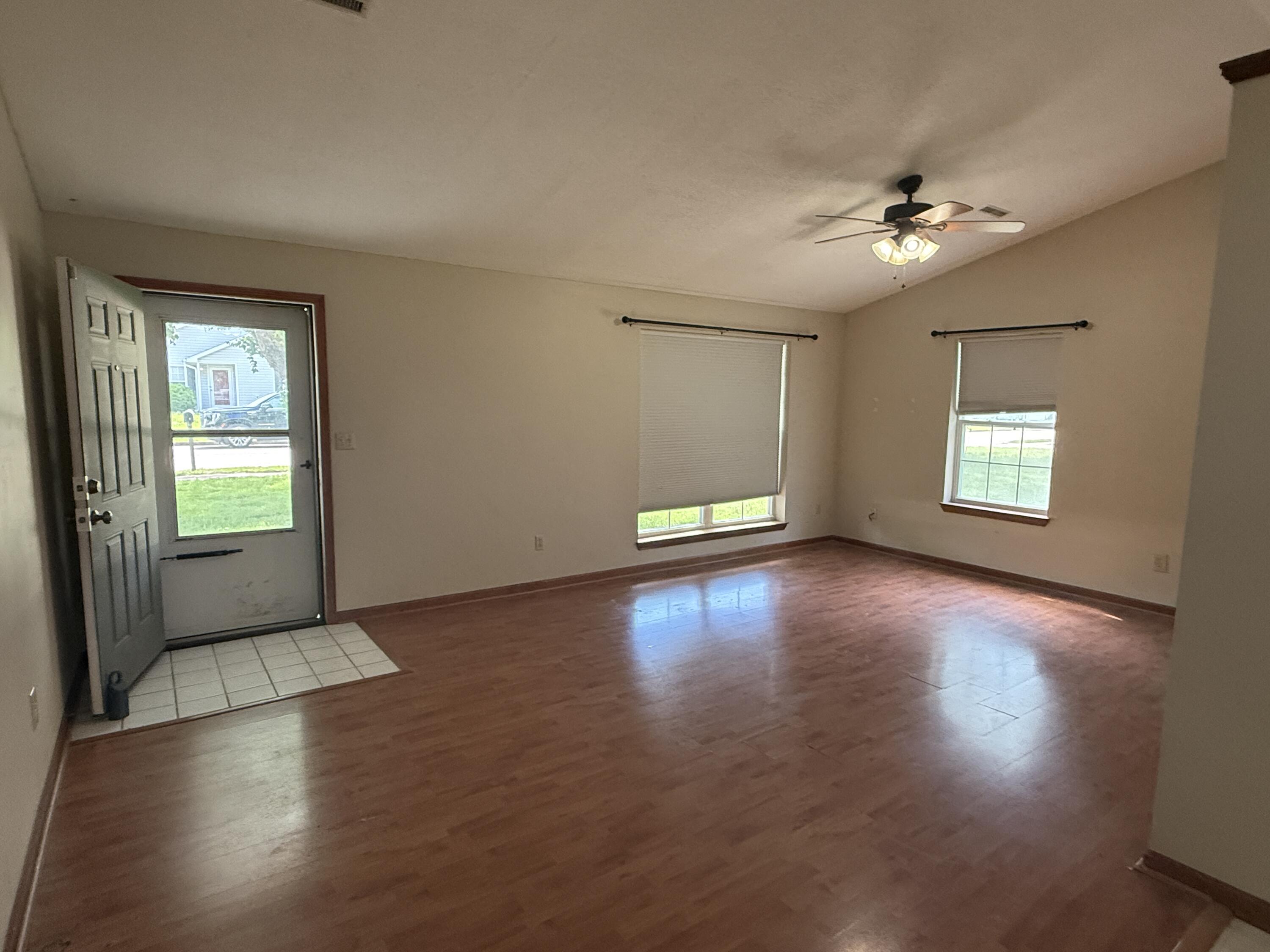 2109 CALLAWAY DR