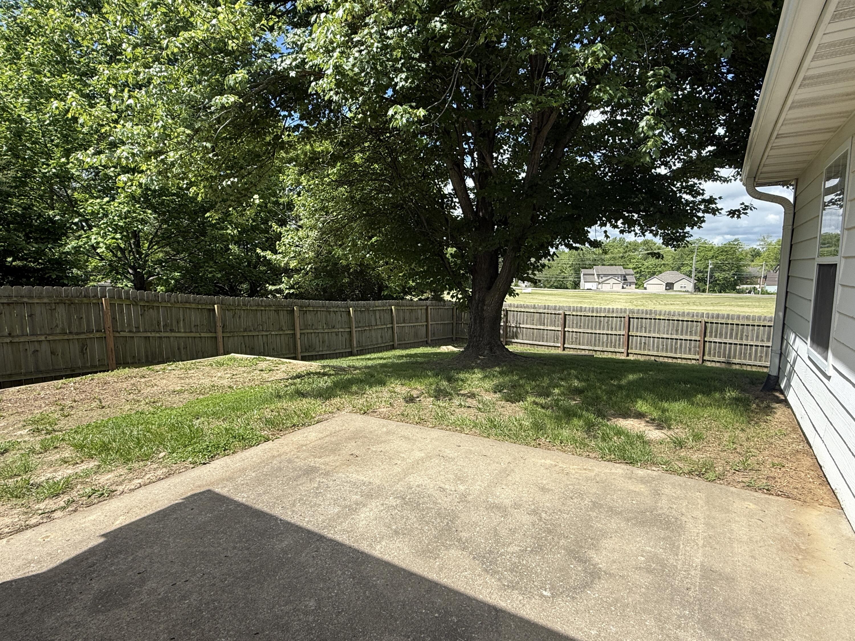 2109 CALLAWAY DR
