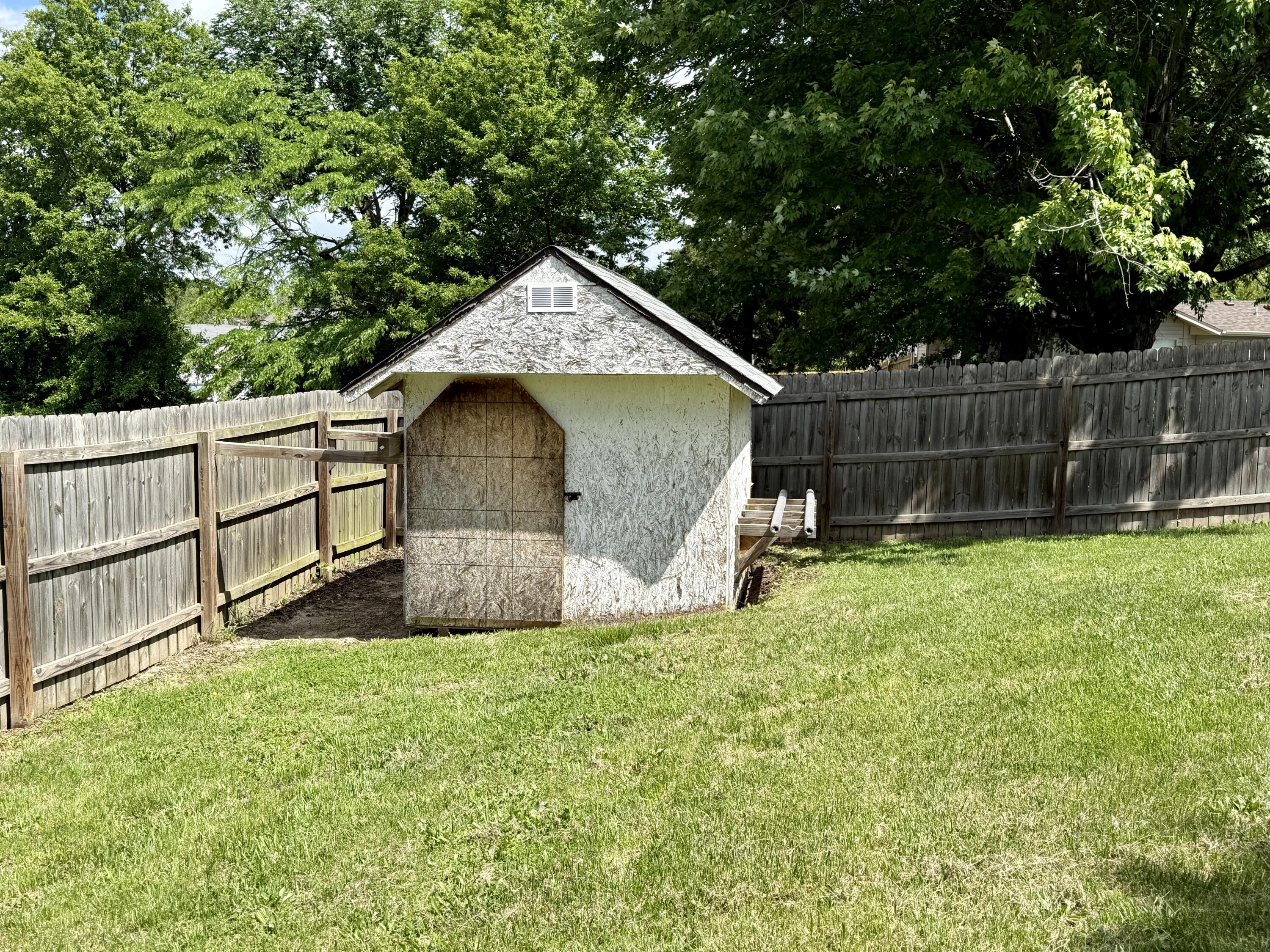 2109 CALLAWAY DR