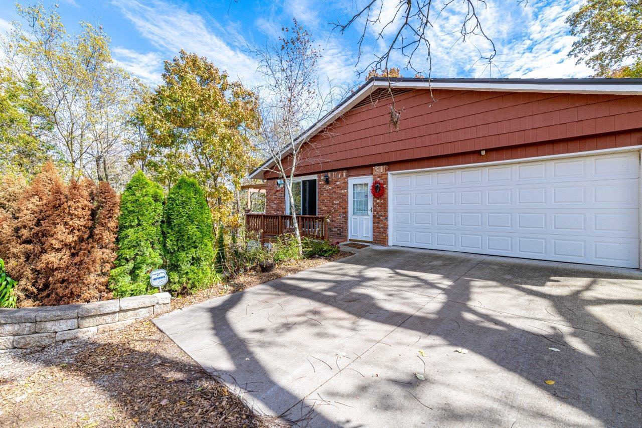 7100 N SYCAMORE