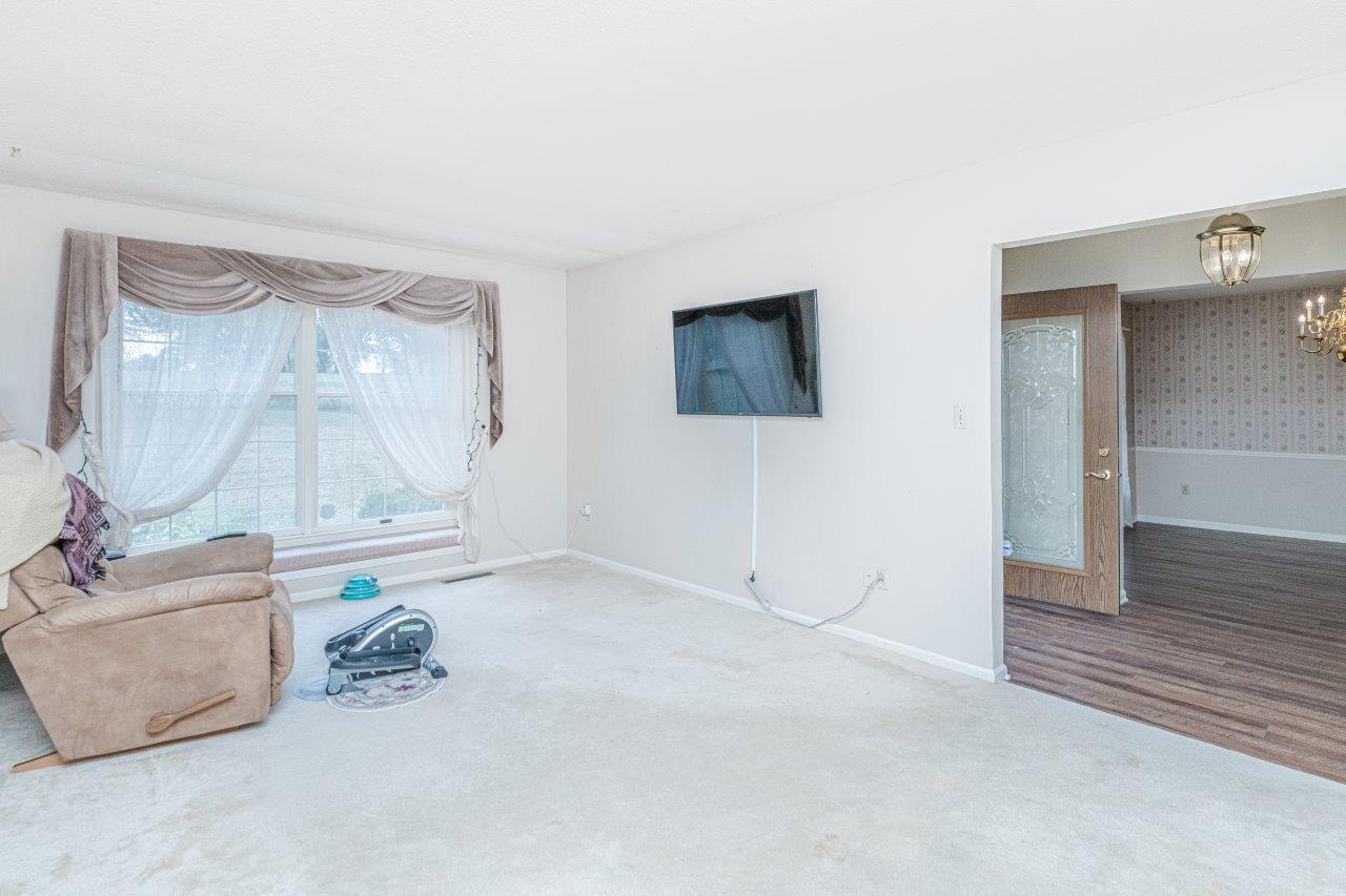 7100 N SYCAMORE