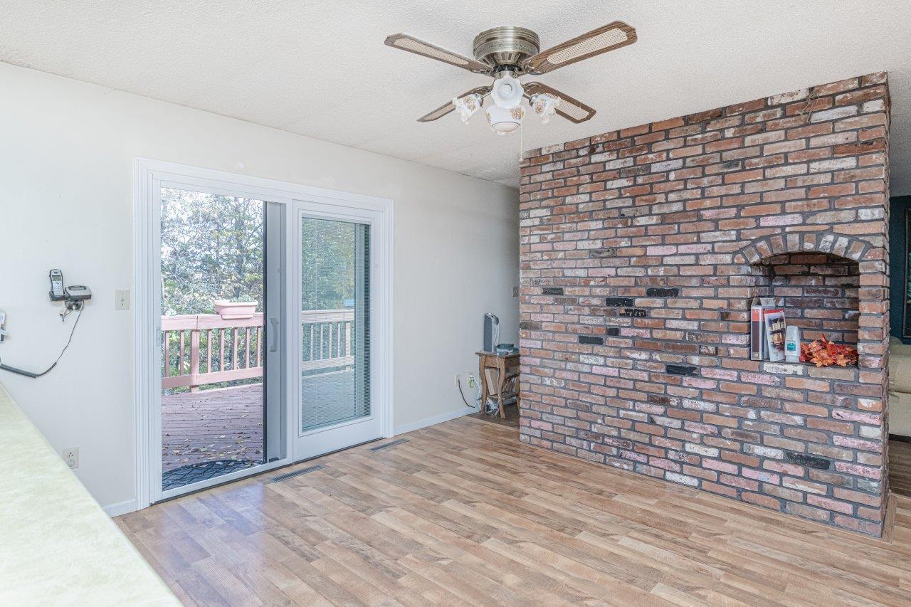 7100 N SYCAMORE