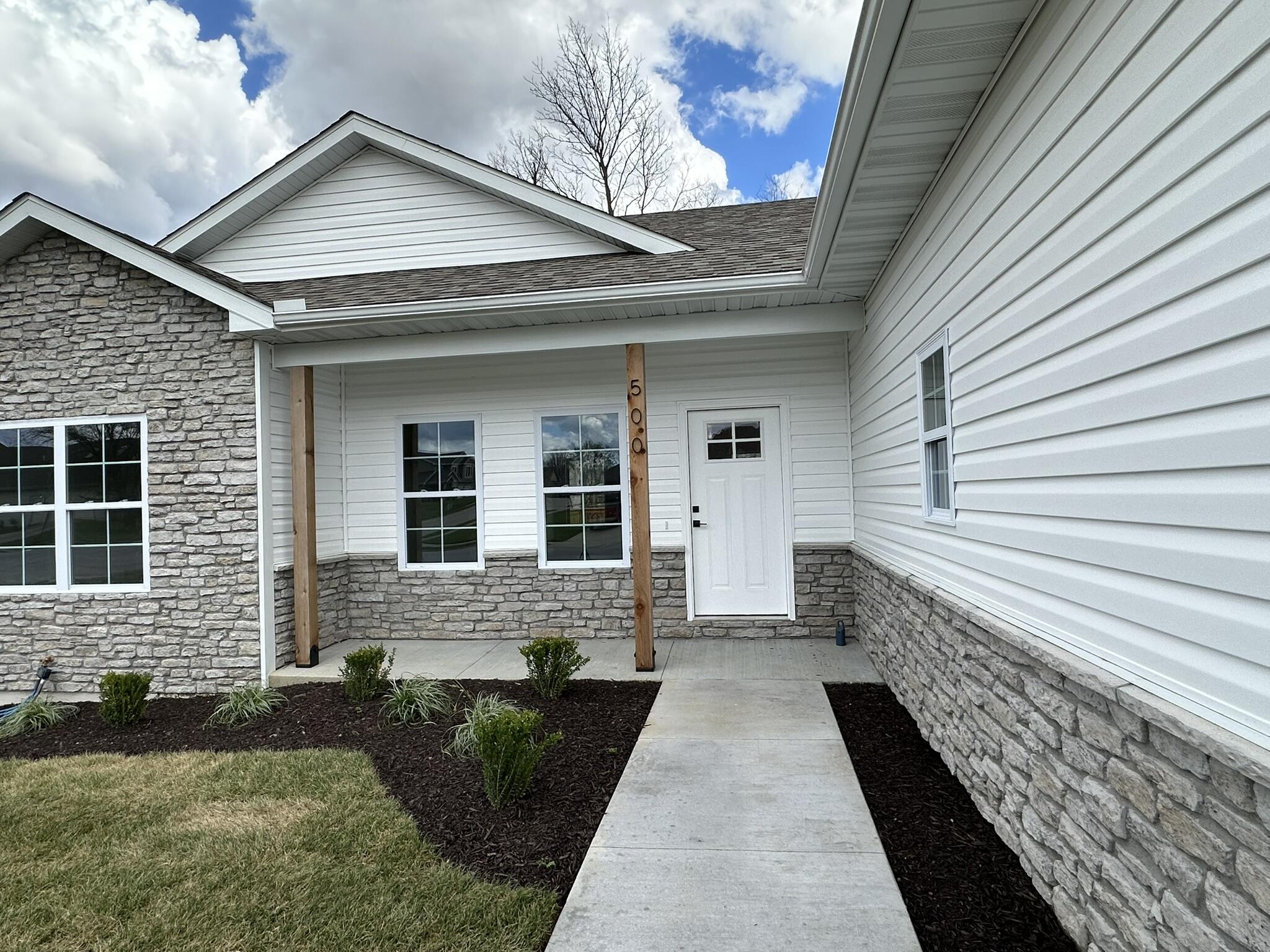 500 MIDDLETON DR