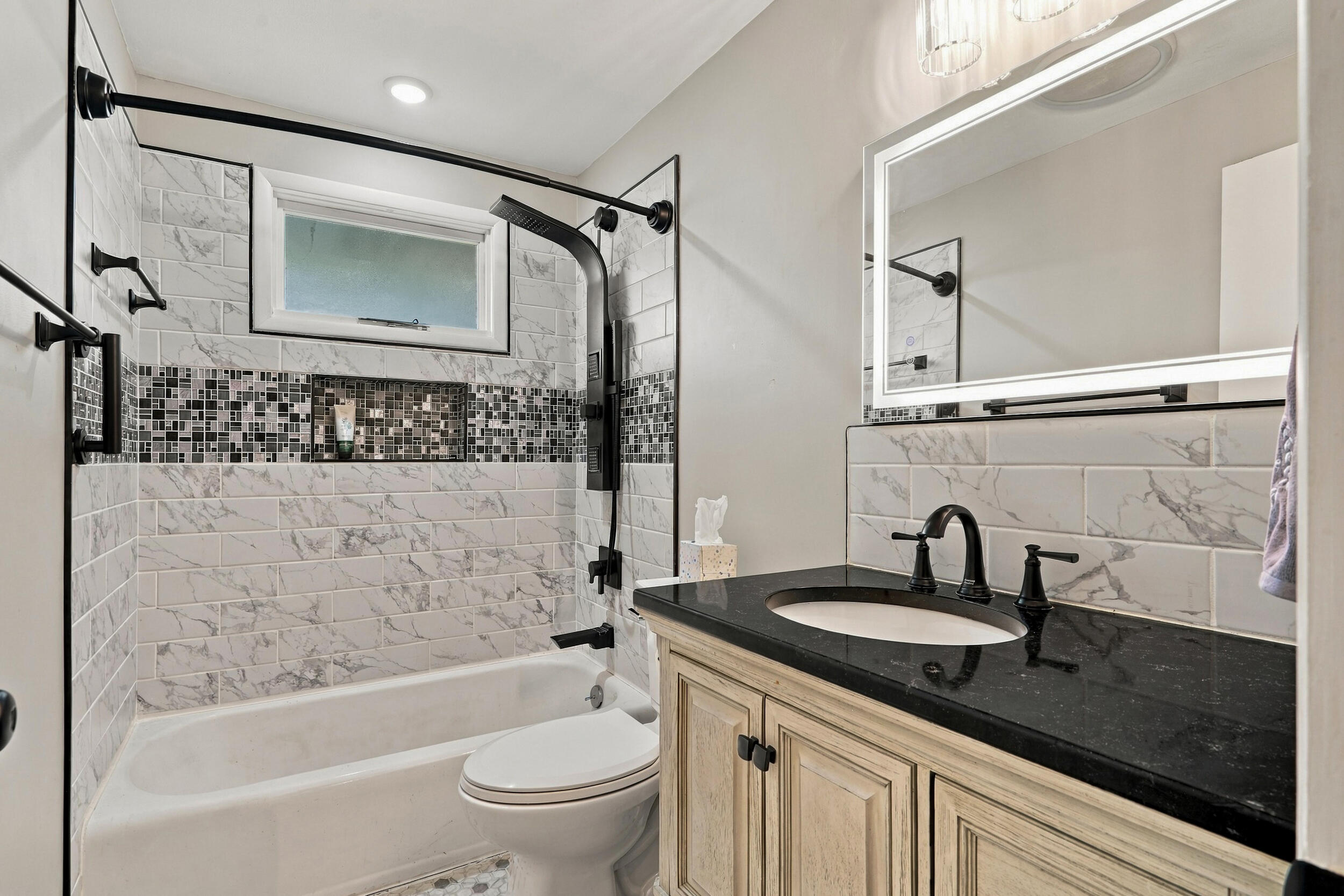 1705 KATHY DR