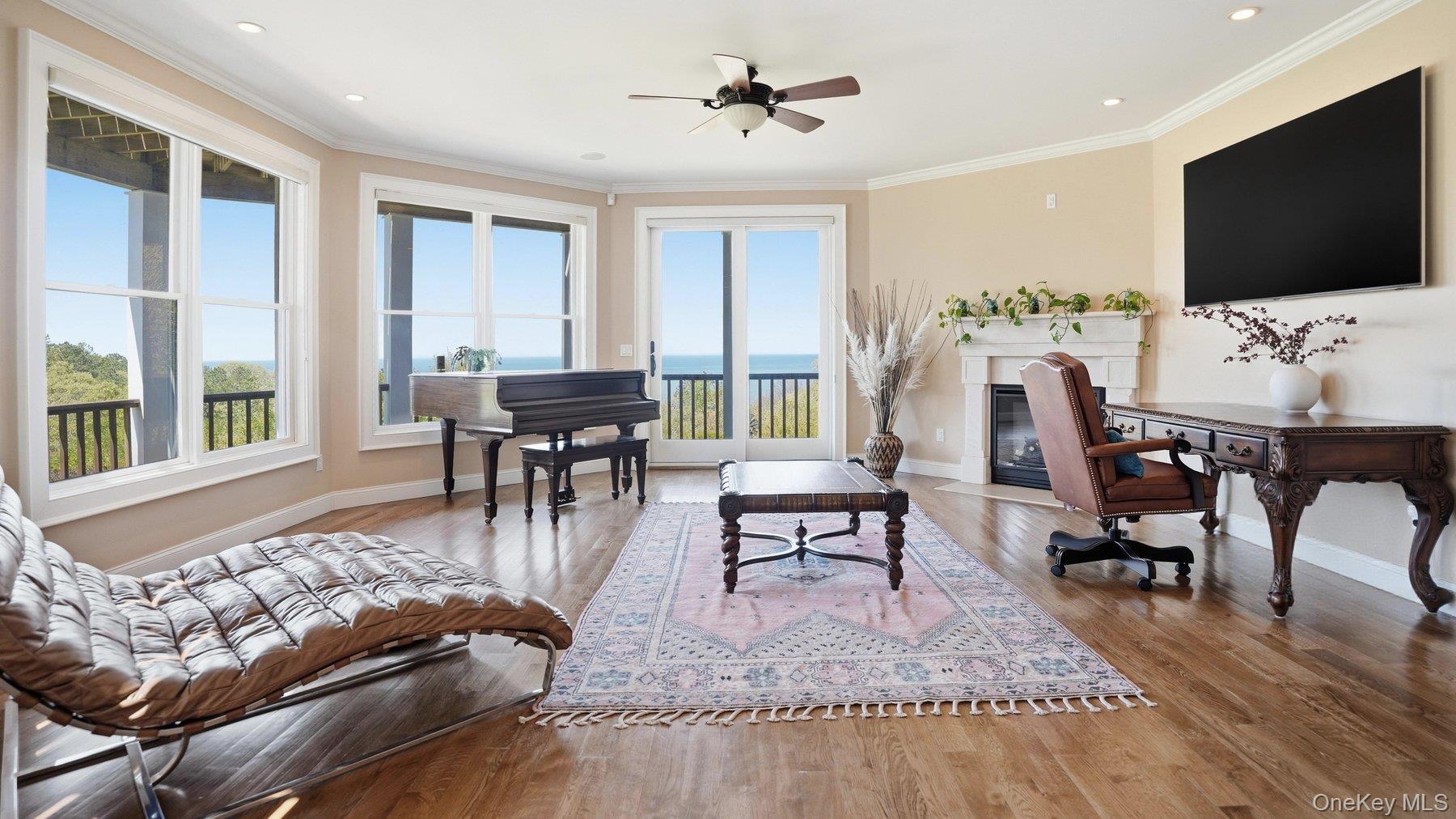 3172 Sound Avenue