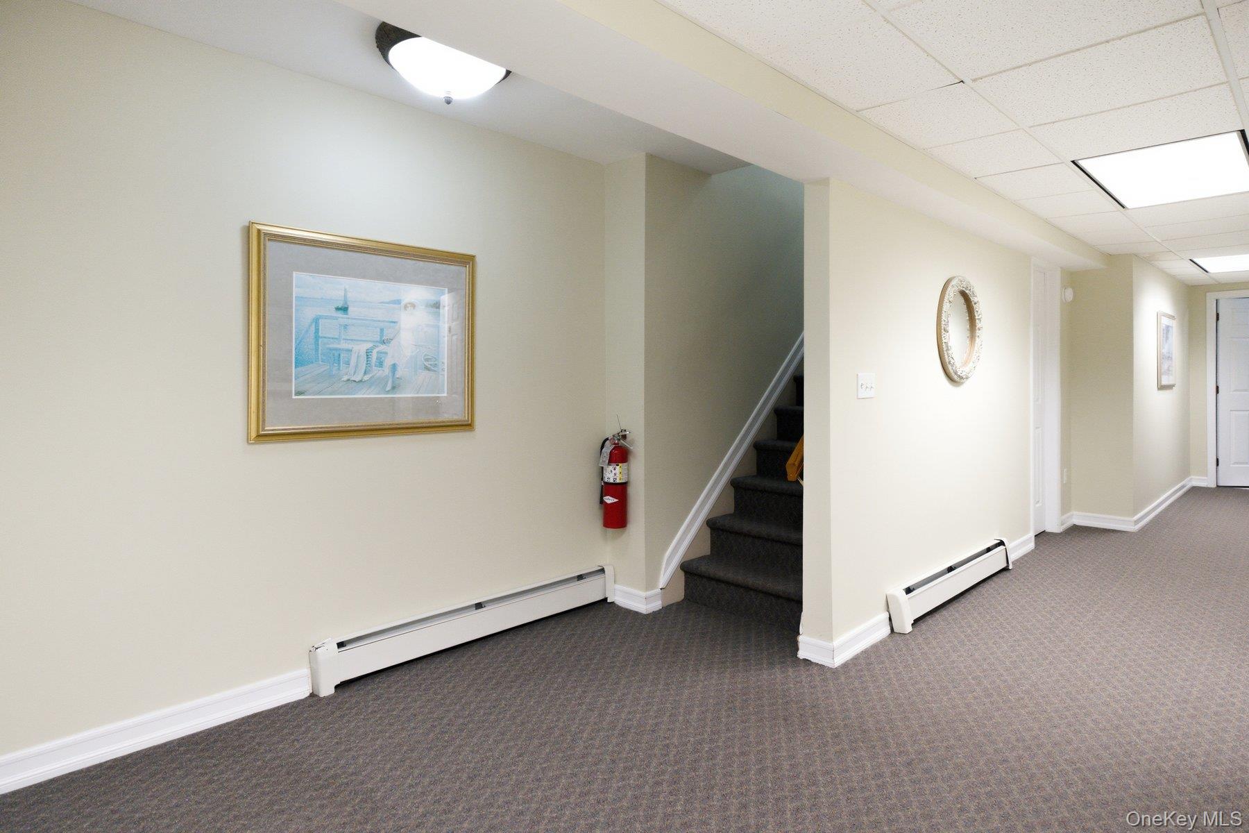 250 Montauk Highway