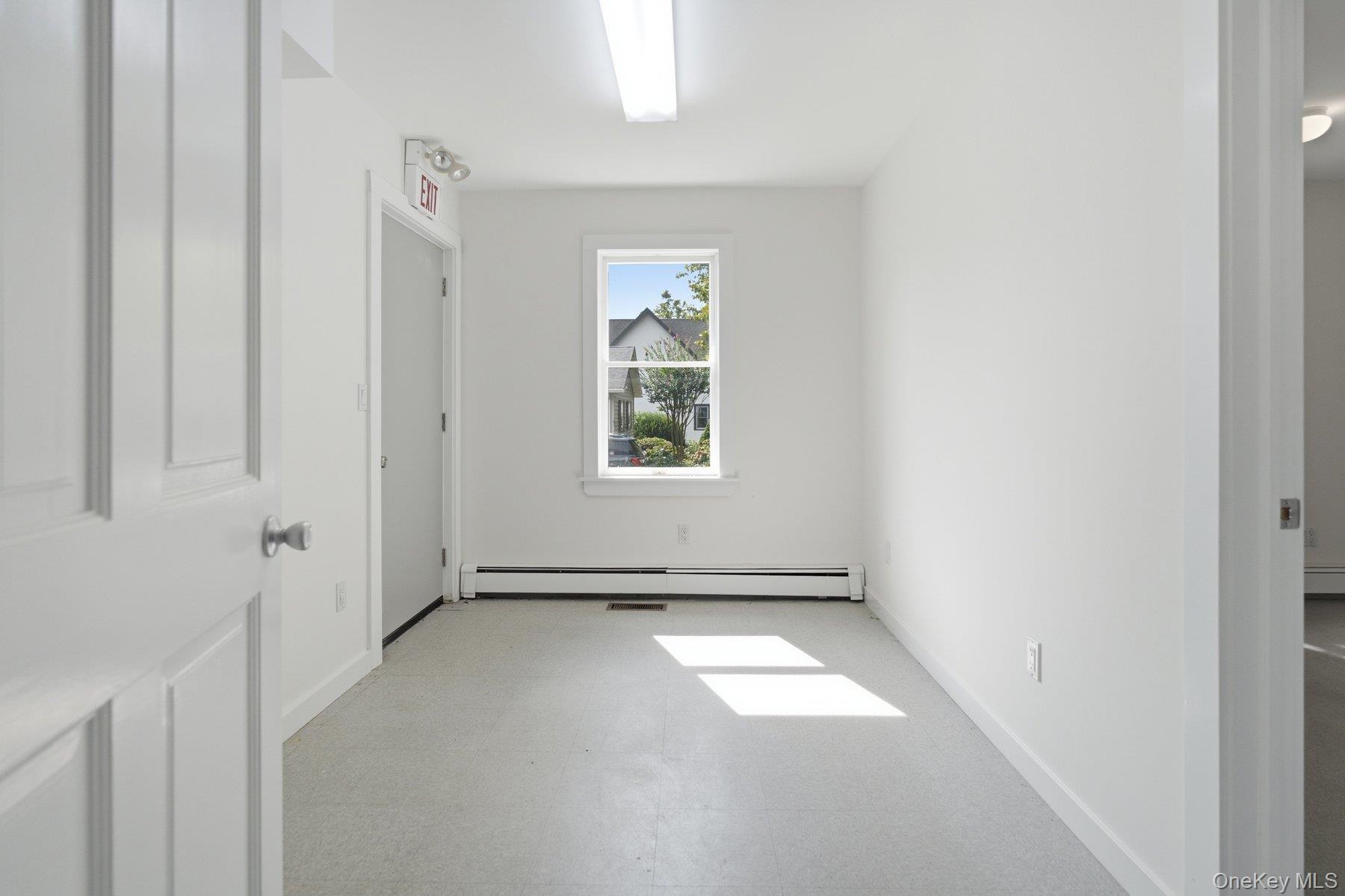 1228 Roanoke Avenue