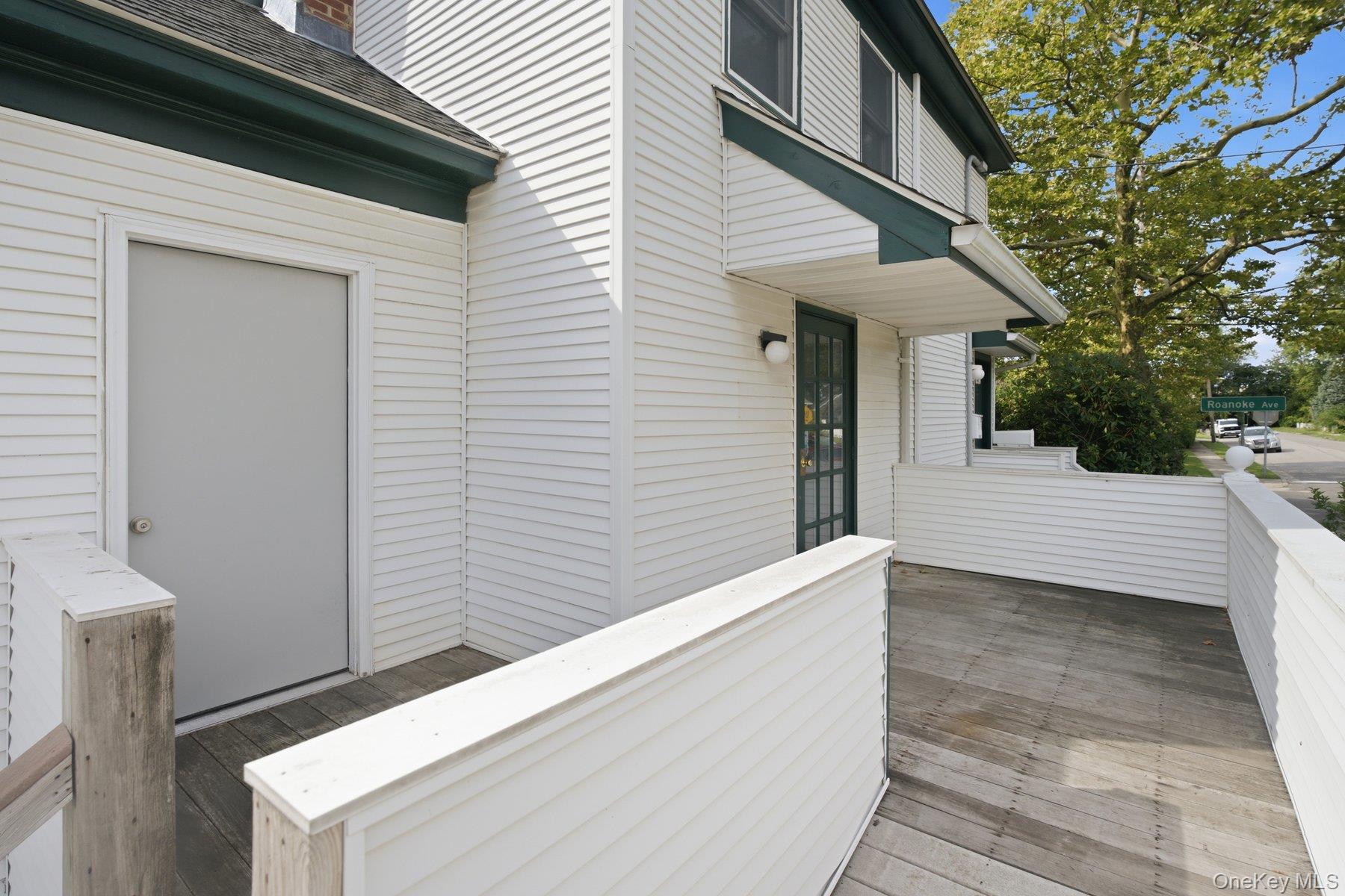 1228 Roanoke Avenue