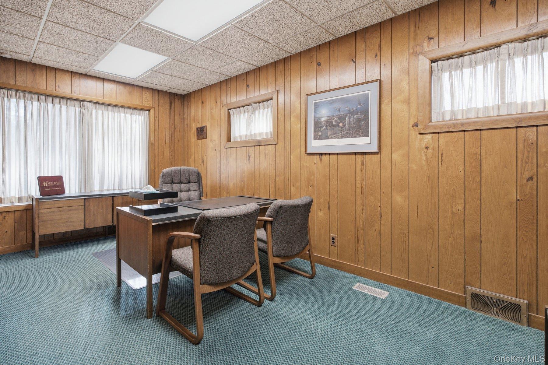 225 Howell Avenue