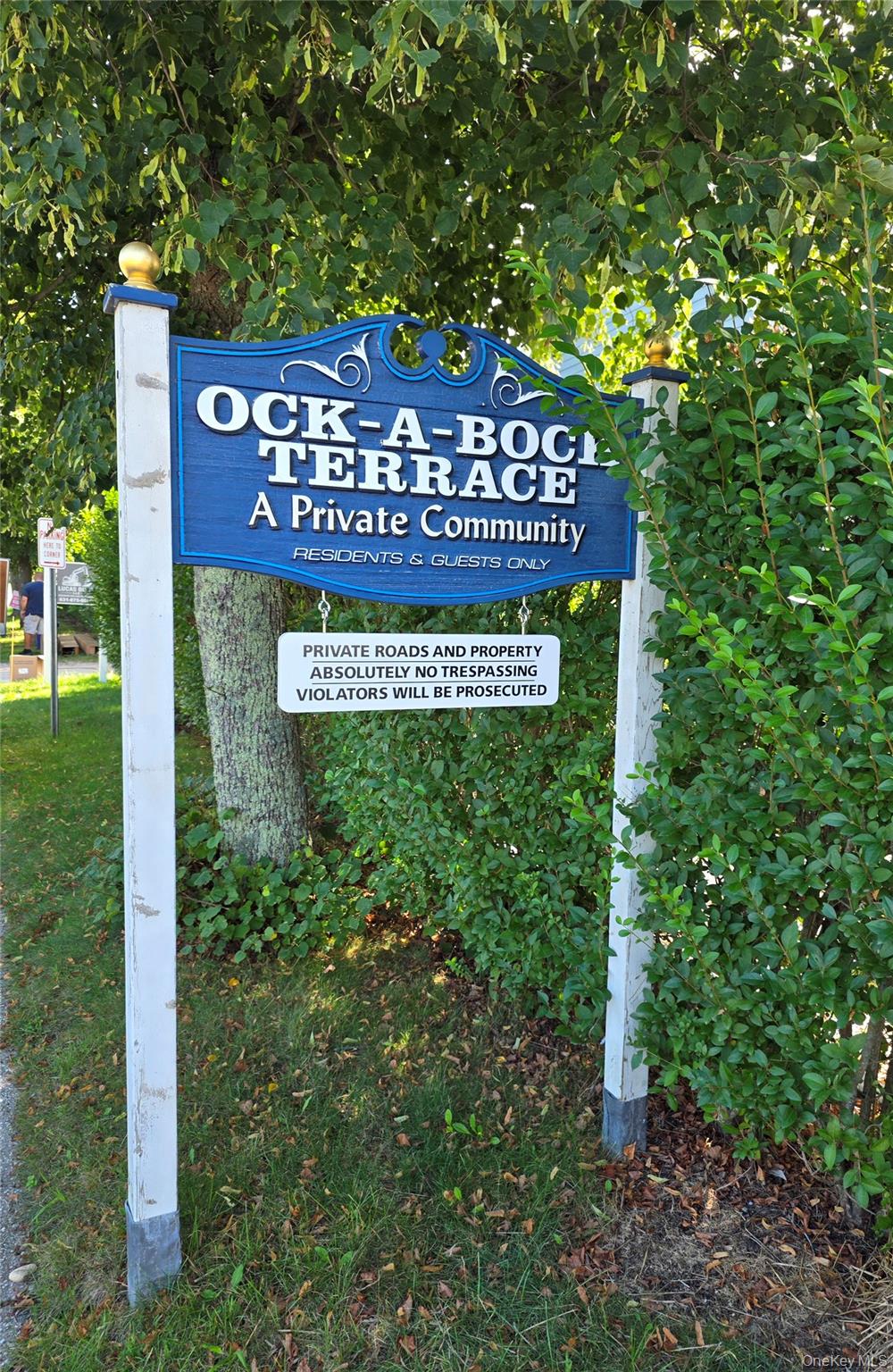 501 Peconic Bay Boulevard