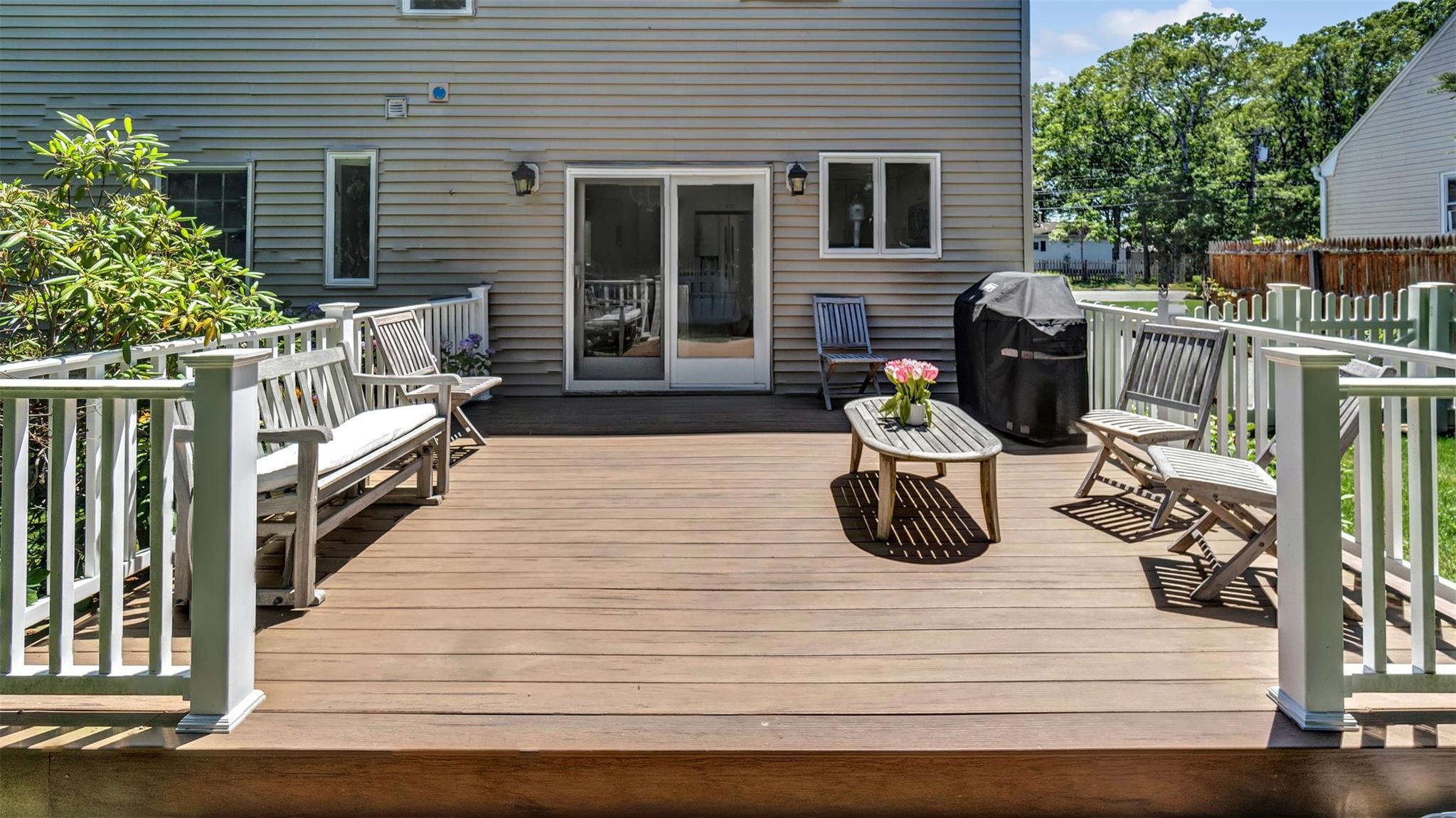 5225 Peconic Bay Boulevard