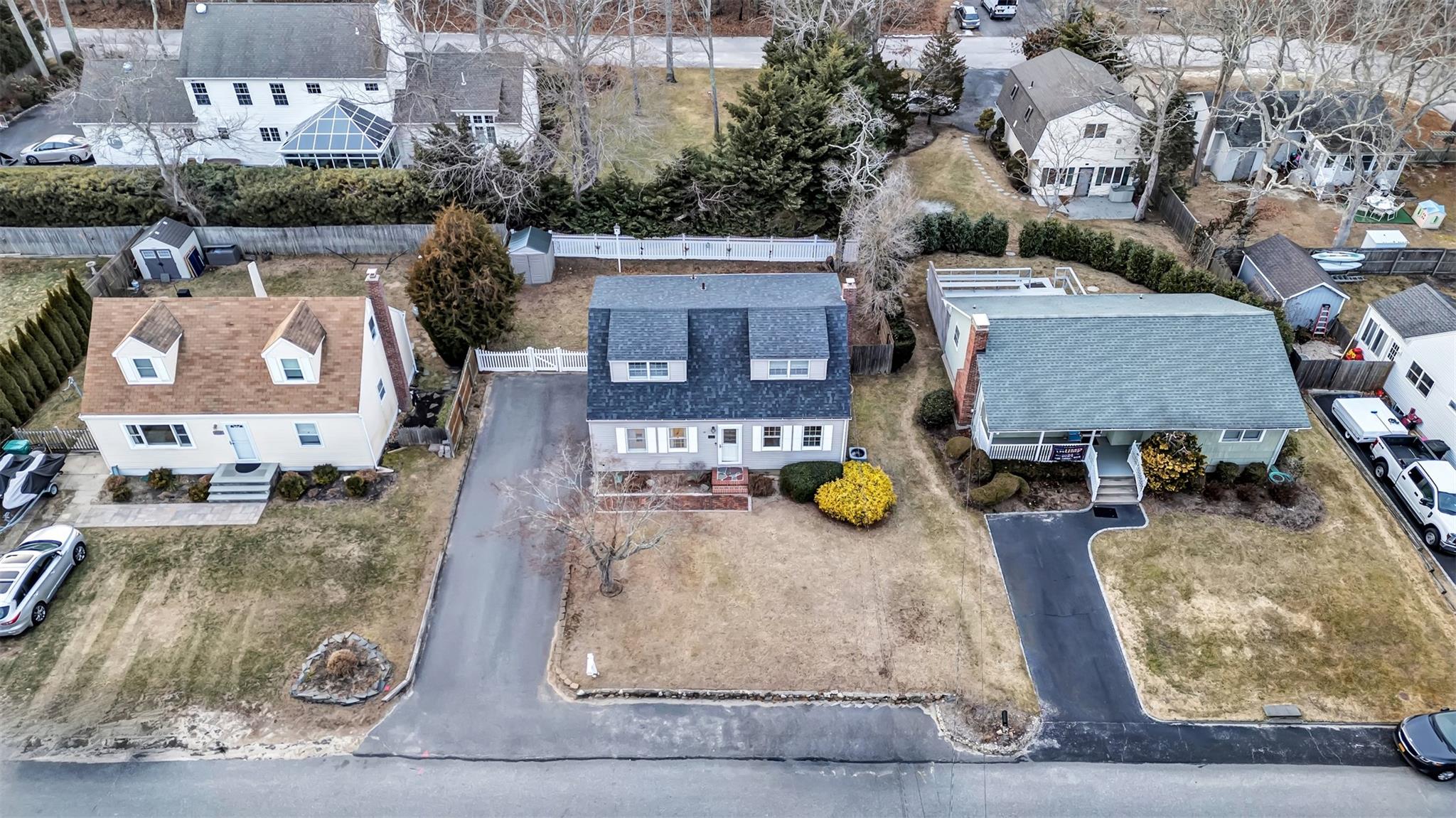 5225 Peconic Bay Boulevard