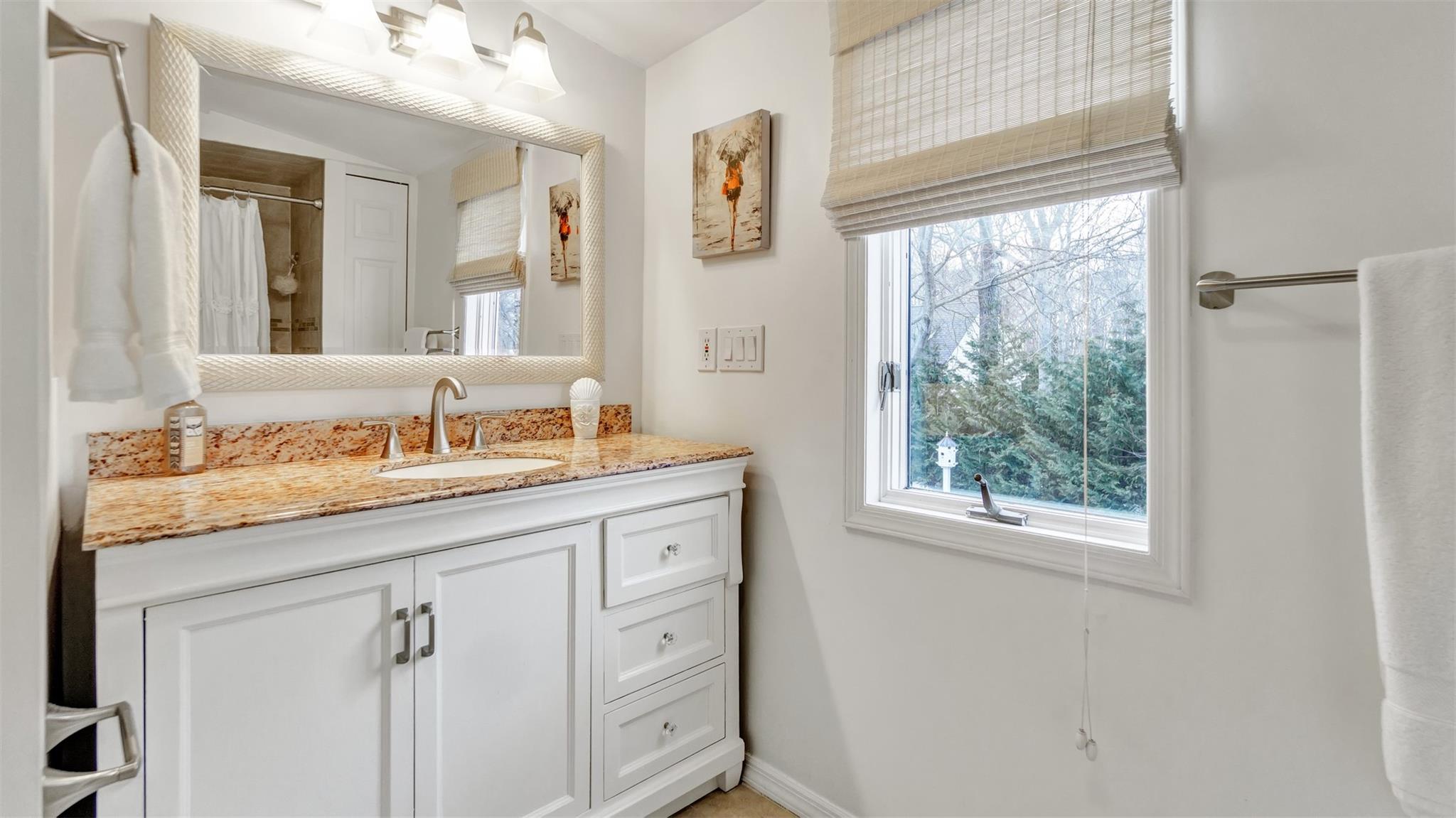 5225 Peconic Bay Boulevard