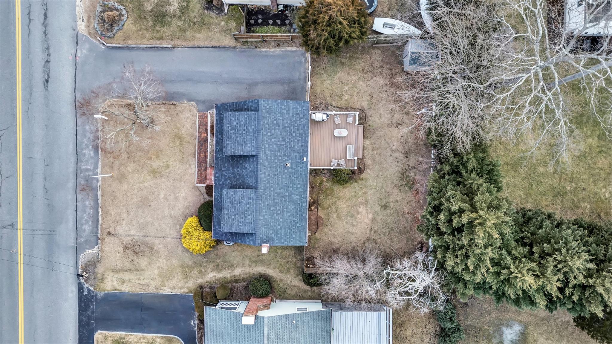 5225 Peconic Bay Boulevard