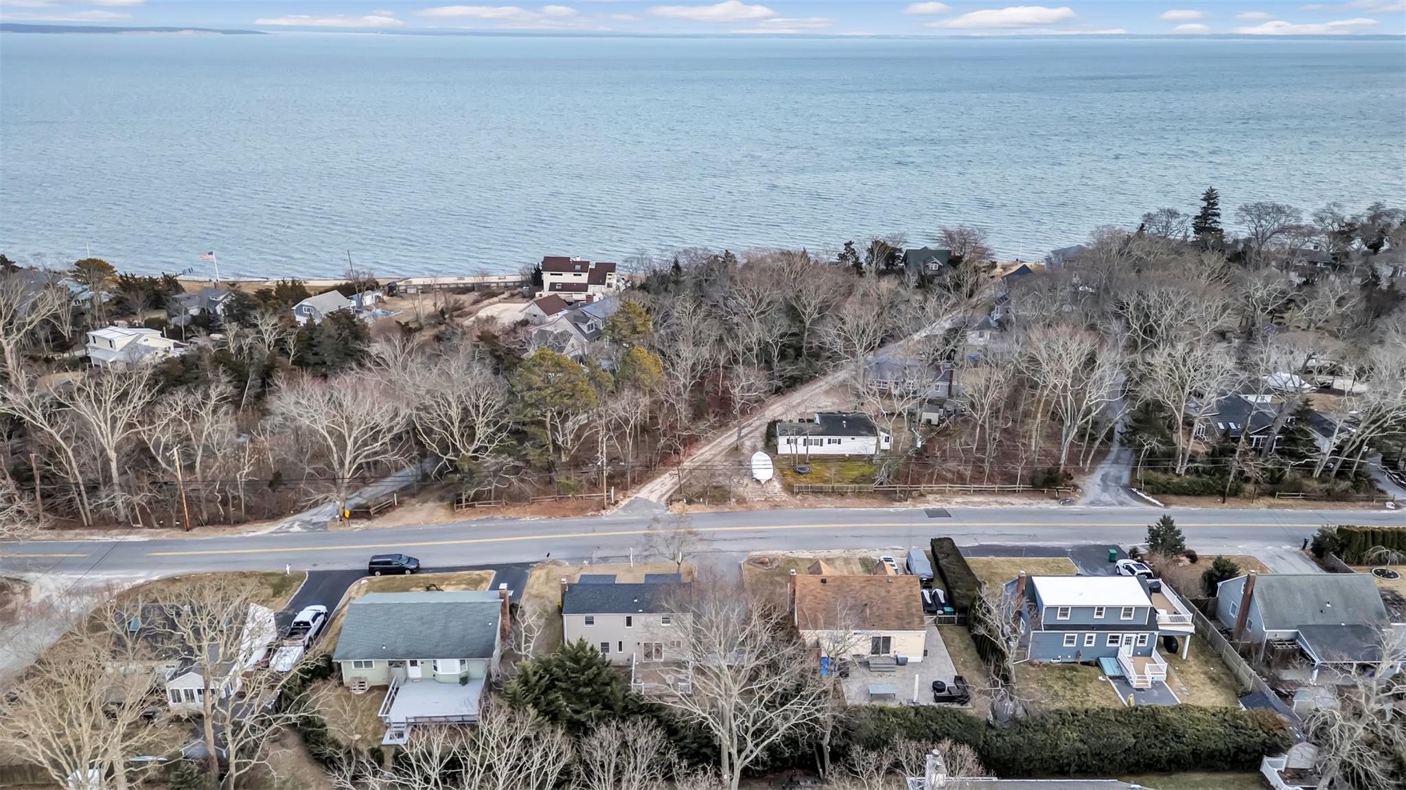 5225 Peconic Bay Boulevard