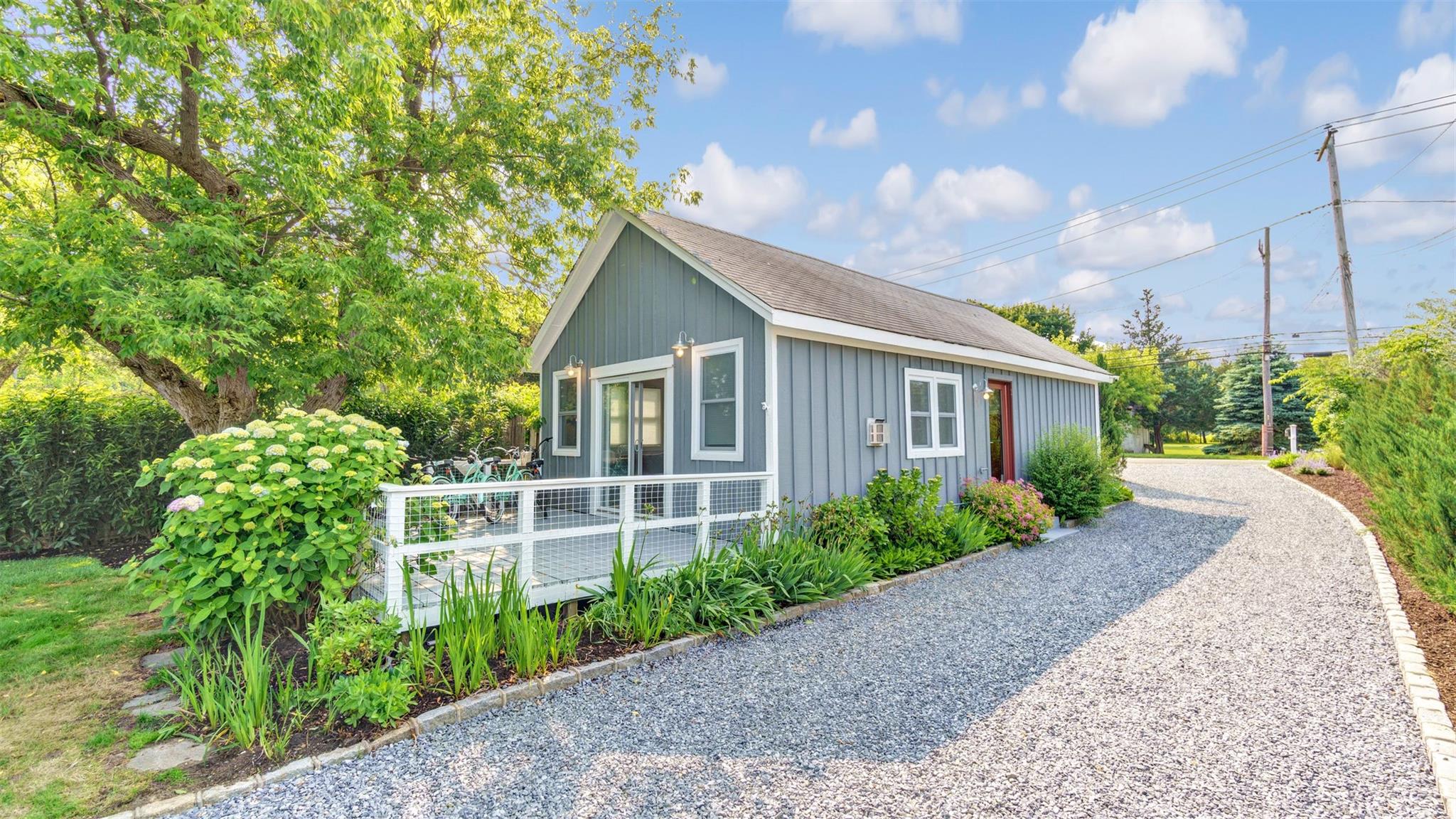 12910 Main Road