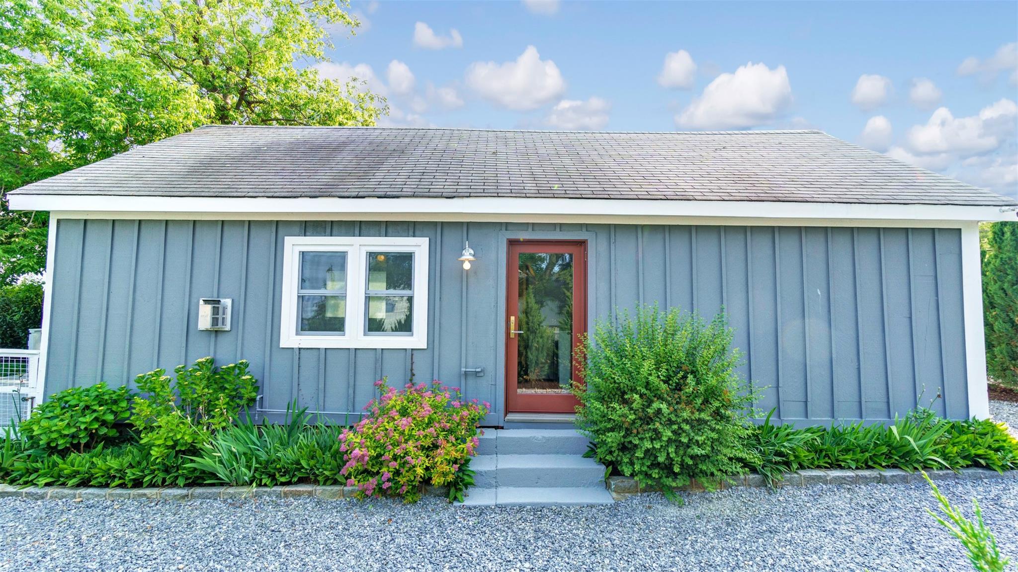12910 Main Road