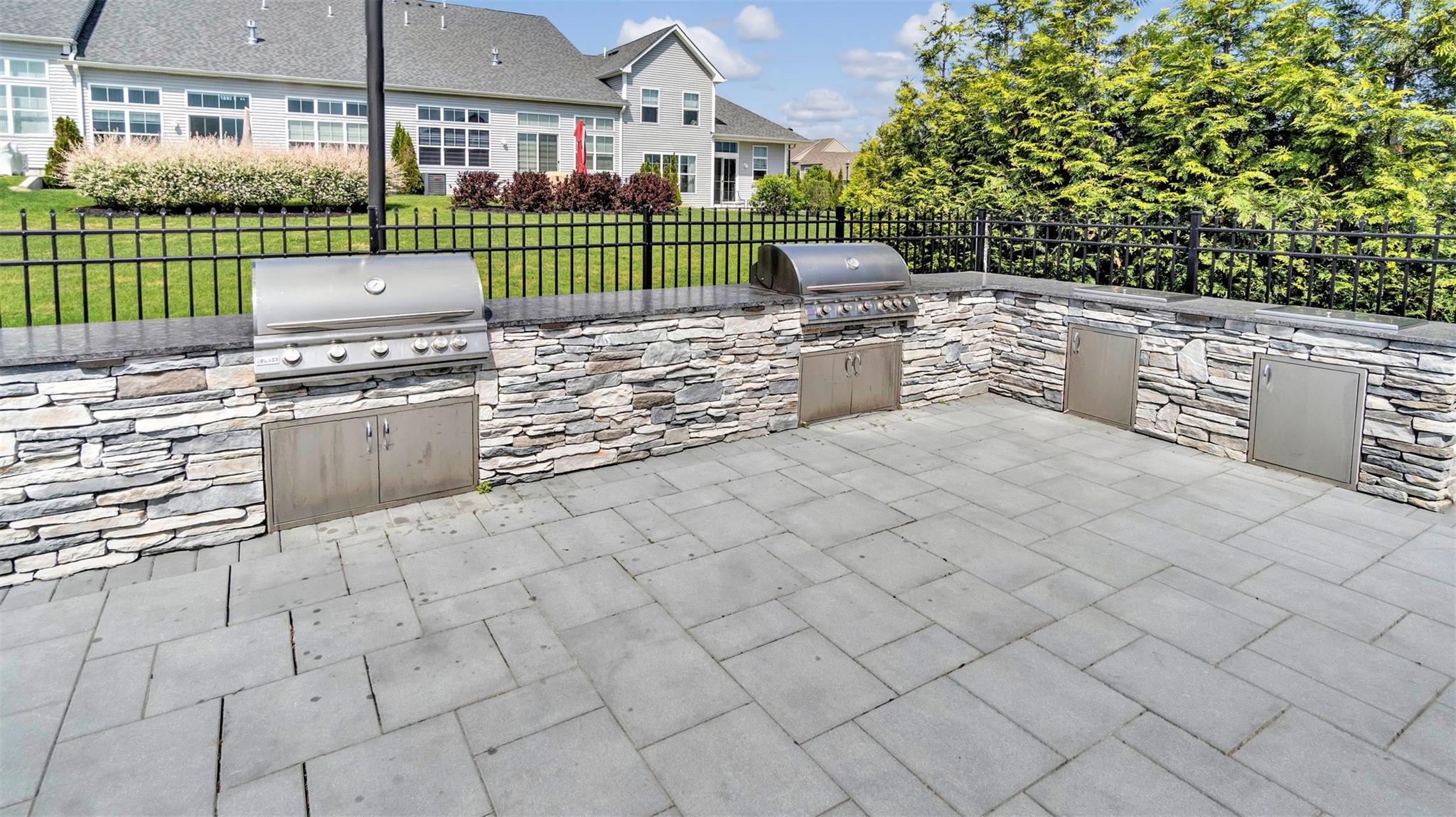 227 Belmont Circle