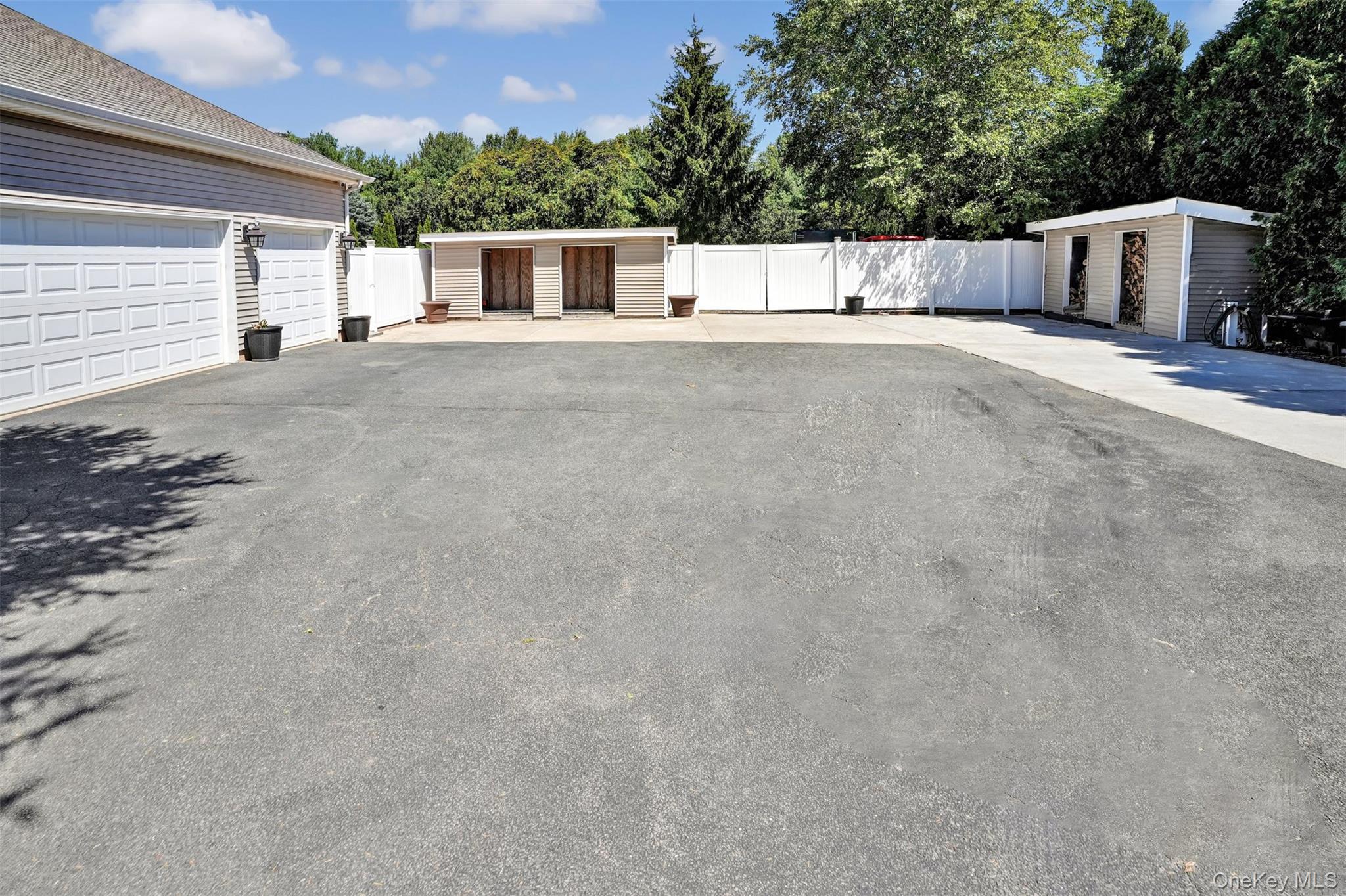 2 Derby Court