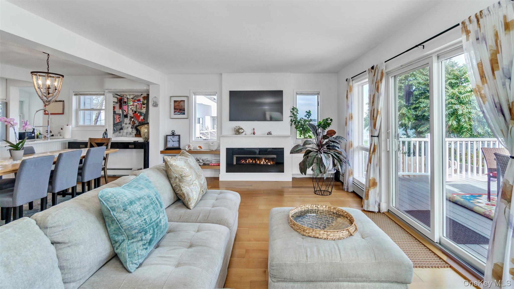 12960 Main Road