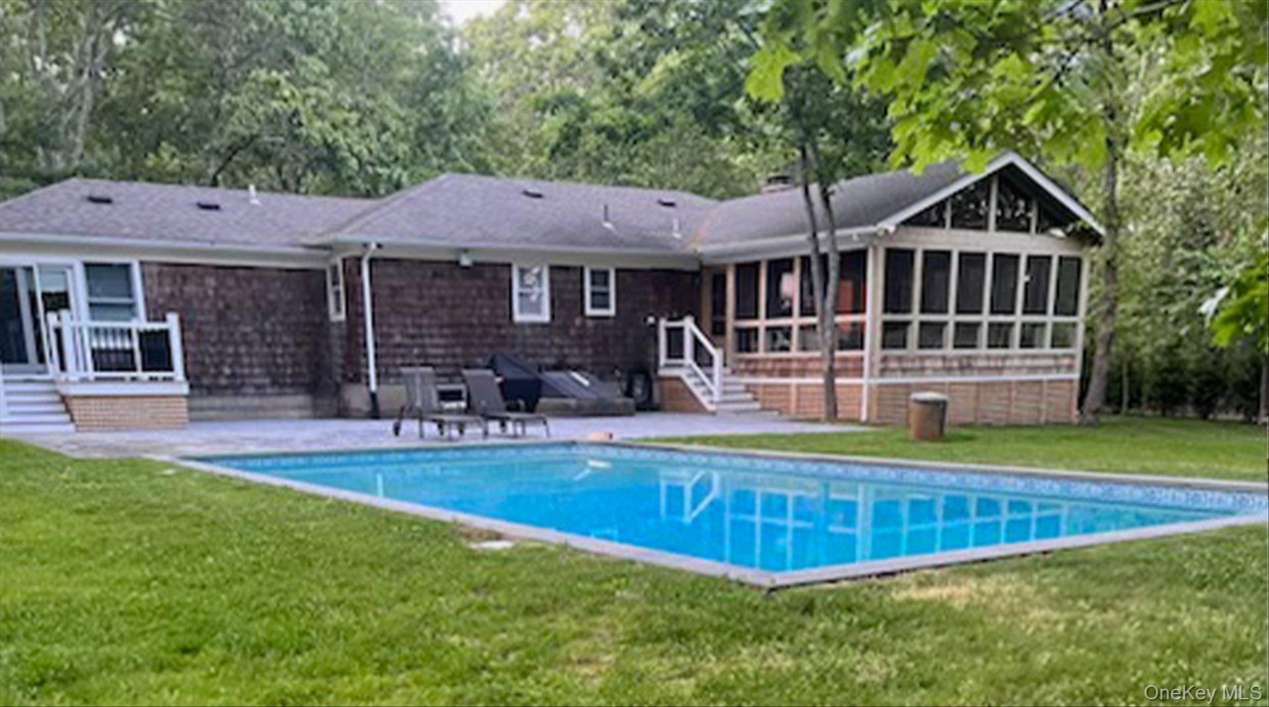 3 Robins Nest Lane