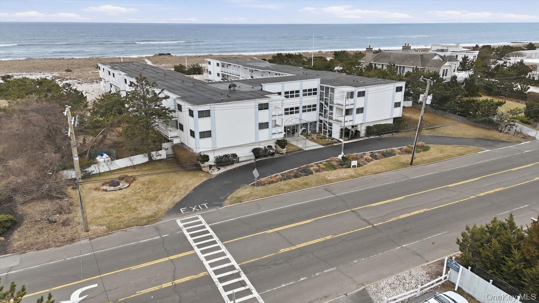 281 Dune Road Unit: 16B