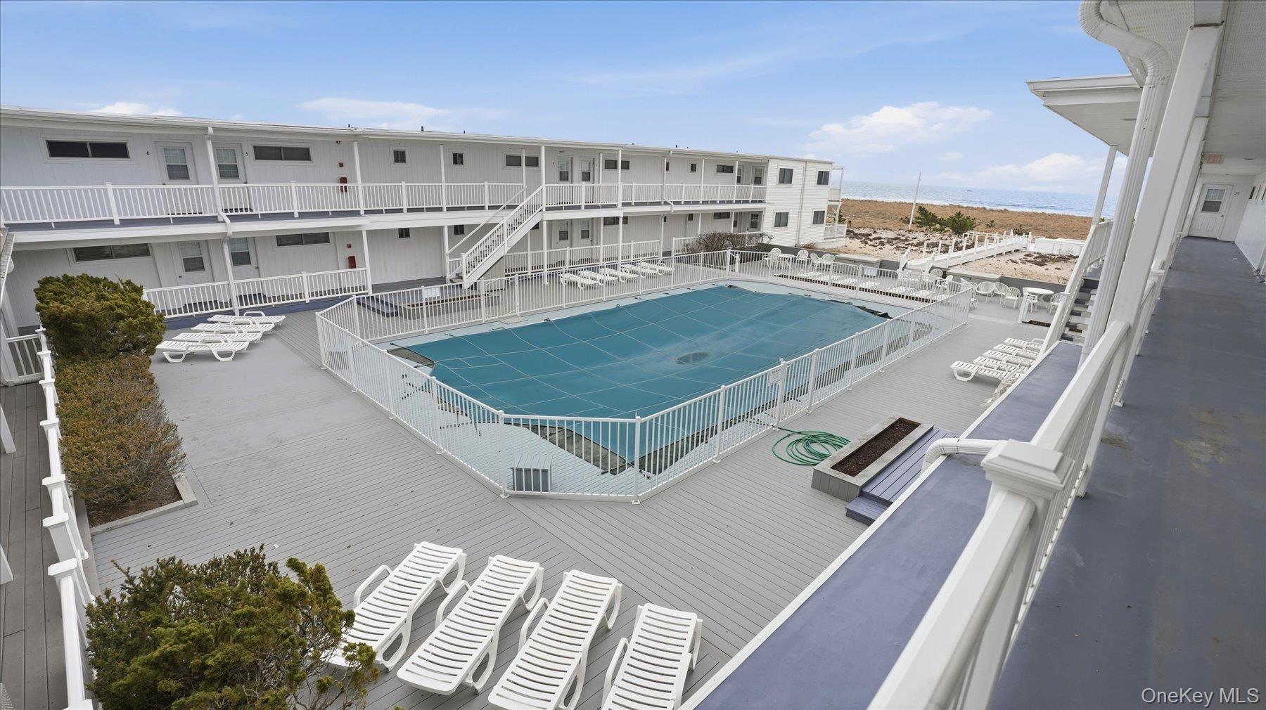 281 Dune Road Unit: 16B