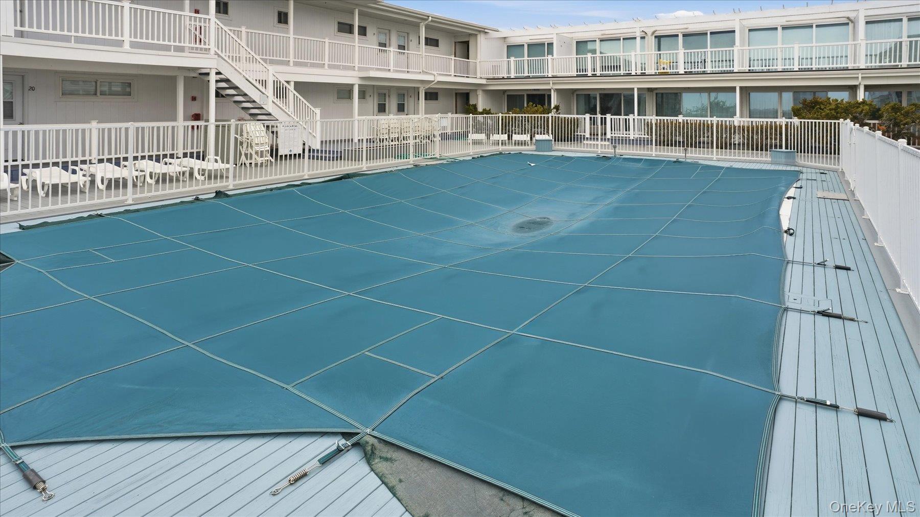 281 Dune Road Unit: 16B