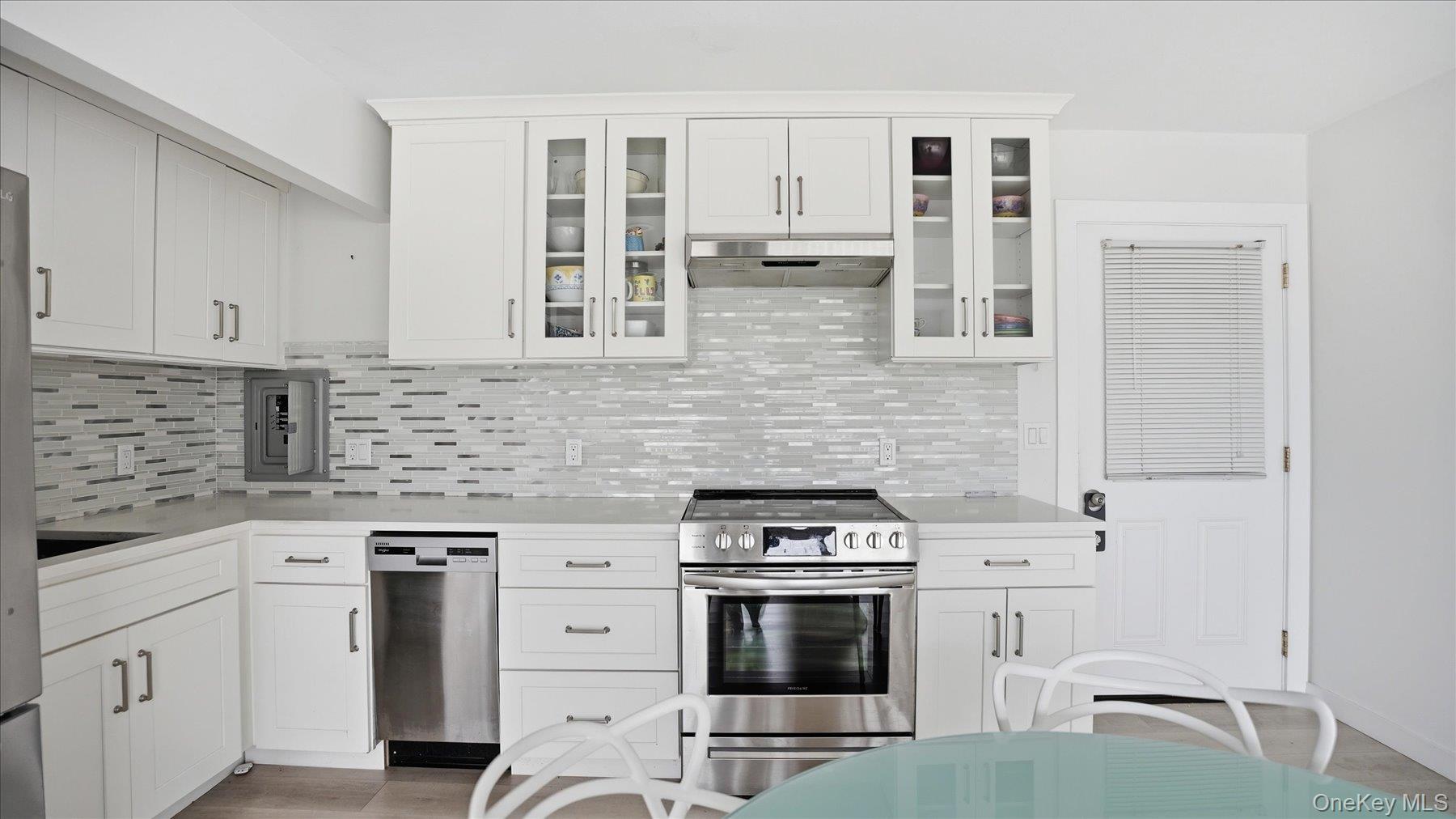 281 Dune Road Unit: 16B