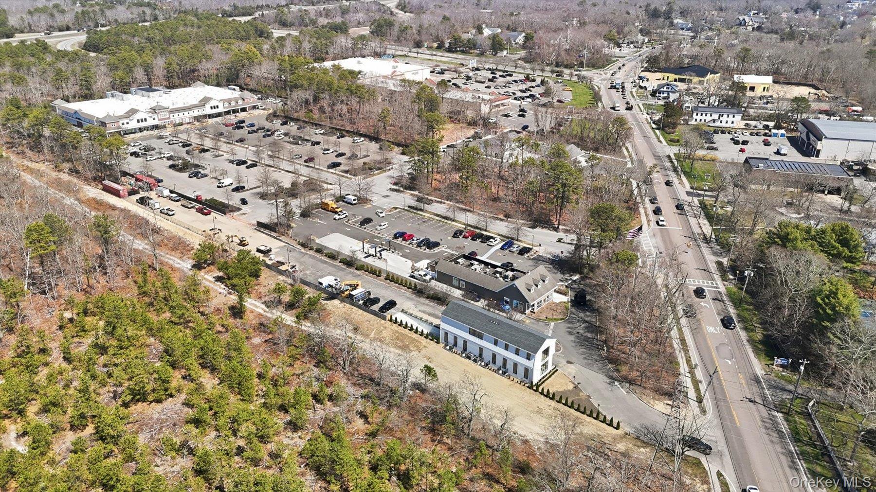 200 W Montauk Highway Unit: 1st Floor Unit 1B